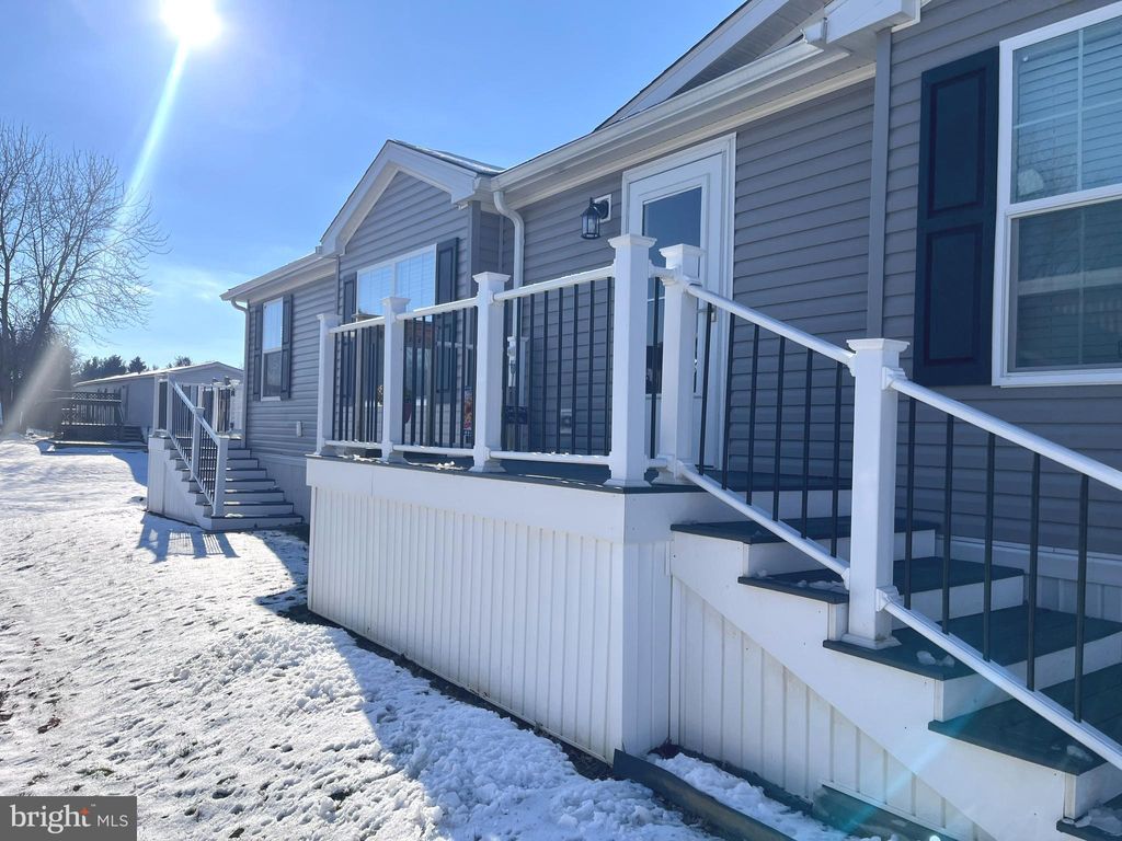 Photo of 5500 Lincoln Way East #37C MARLETTE DRIVE, FAYETTEVILLE, PA 17222 (MLS # PAFL2031660)