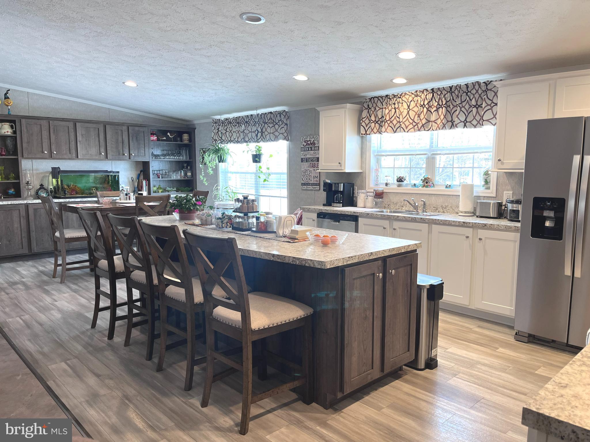 5500 LINCOLN WAY EAST 37C MARLETTE DRIVE