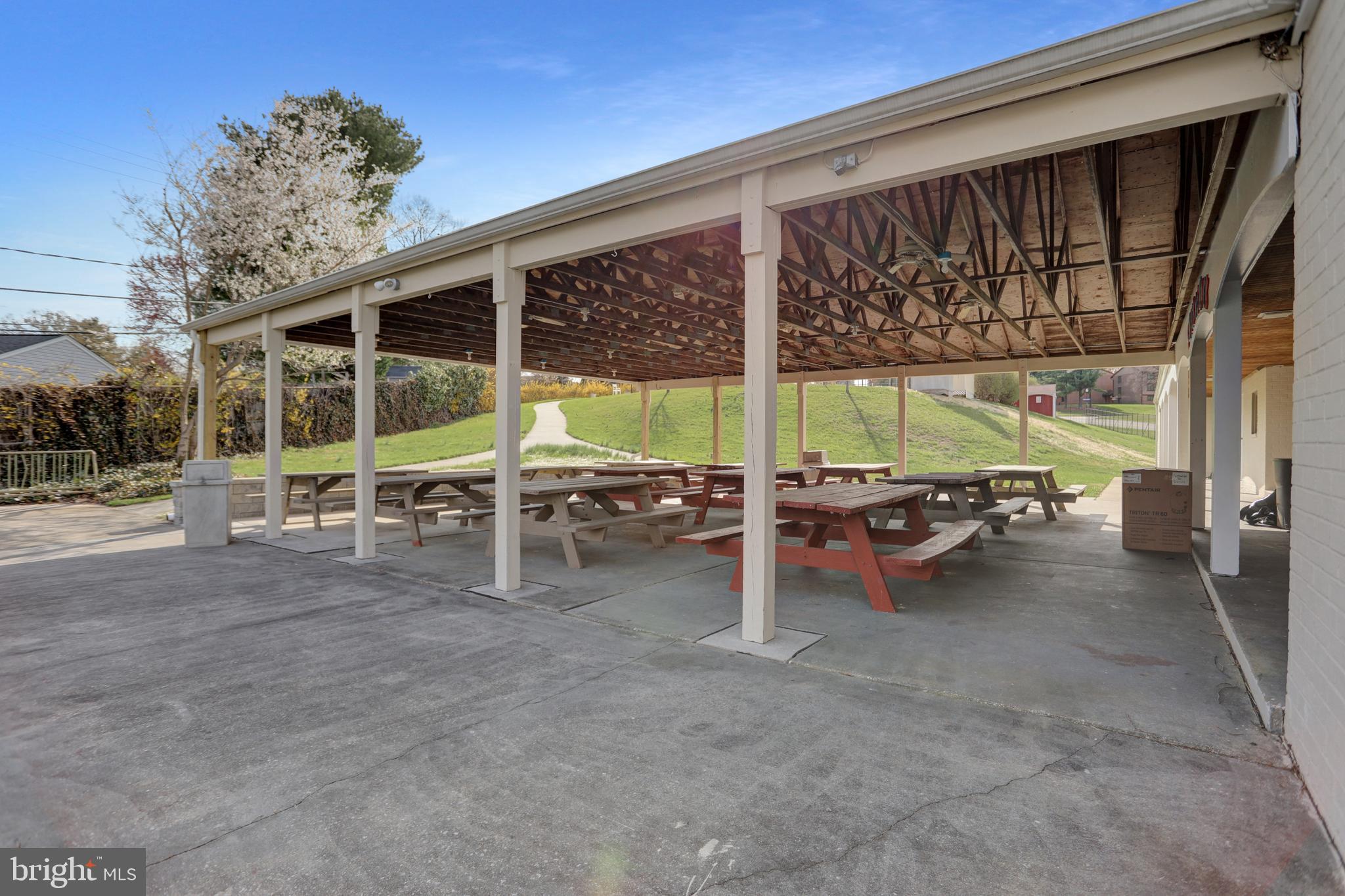 SPRINGDALE - Residential