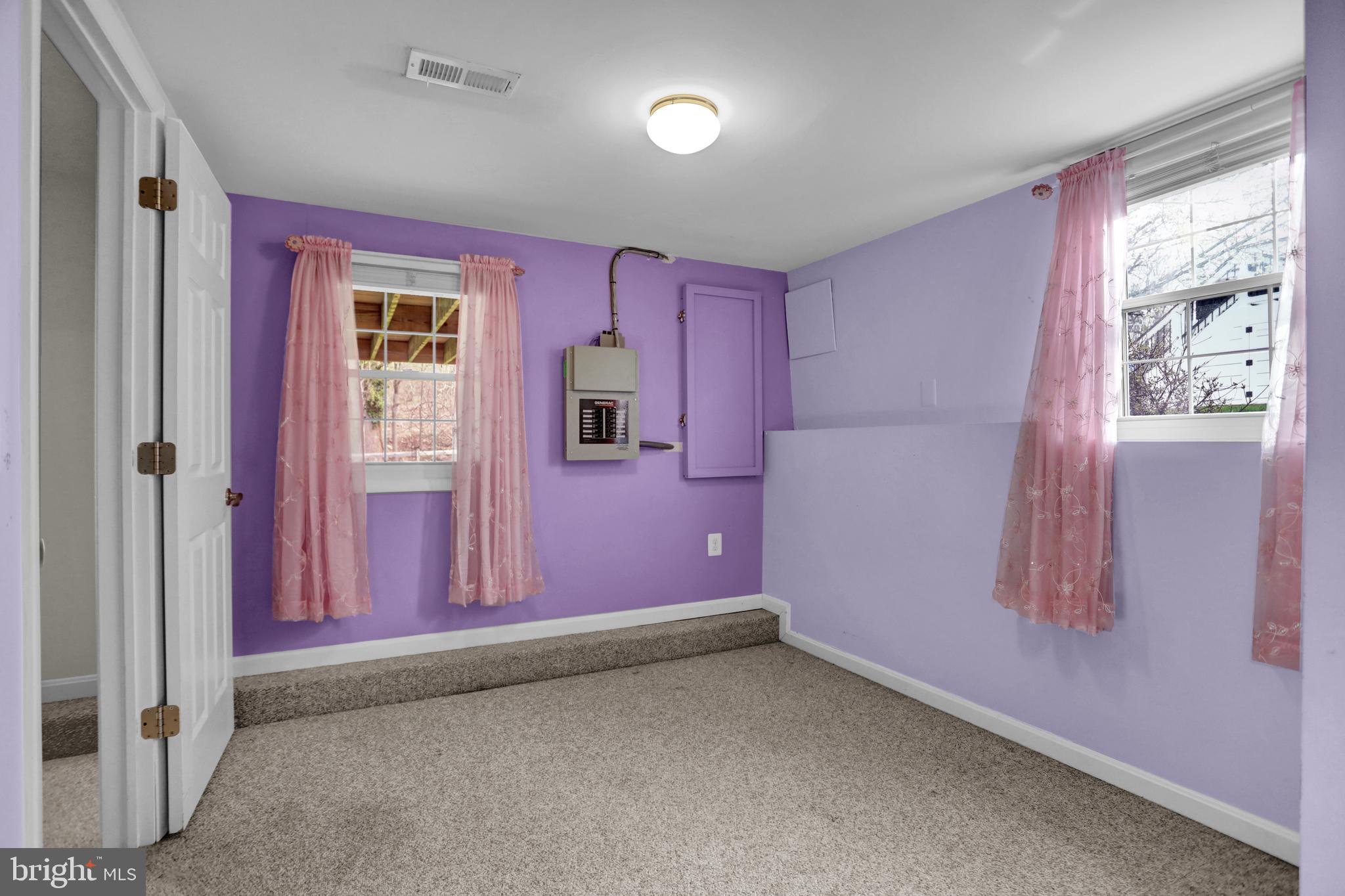 SPRINGDALE - Residential