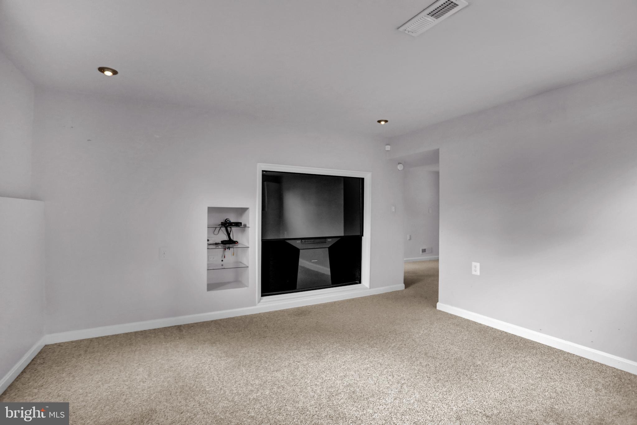 SPRINGDALE - Residential