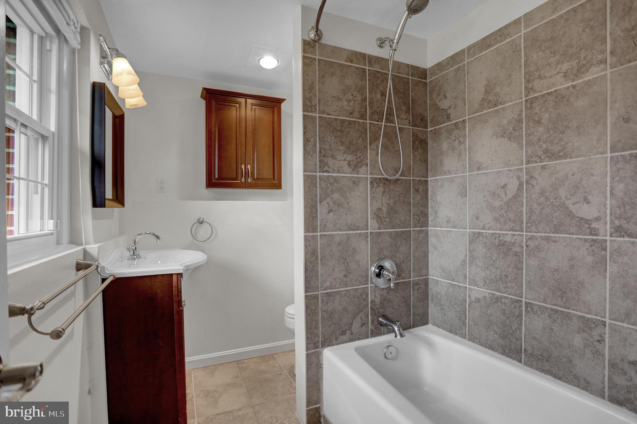 SPRINGDALE - Residential