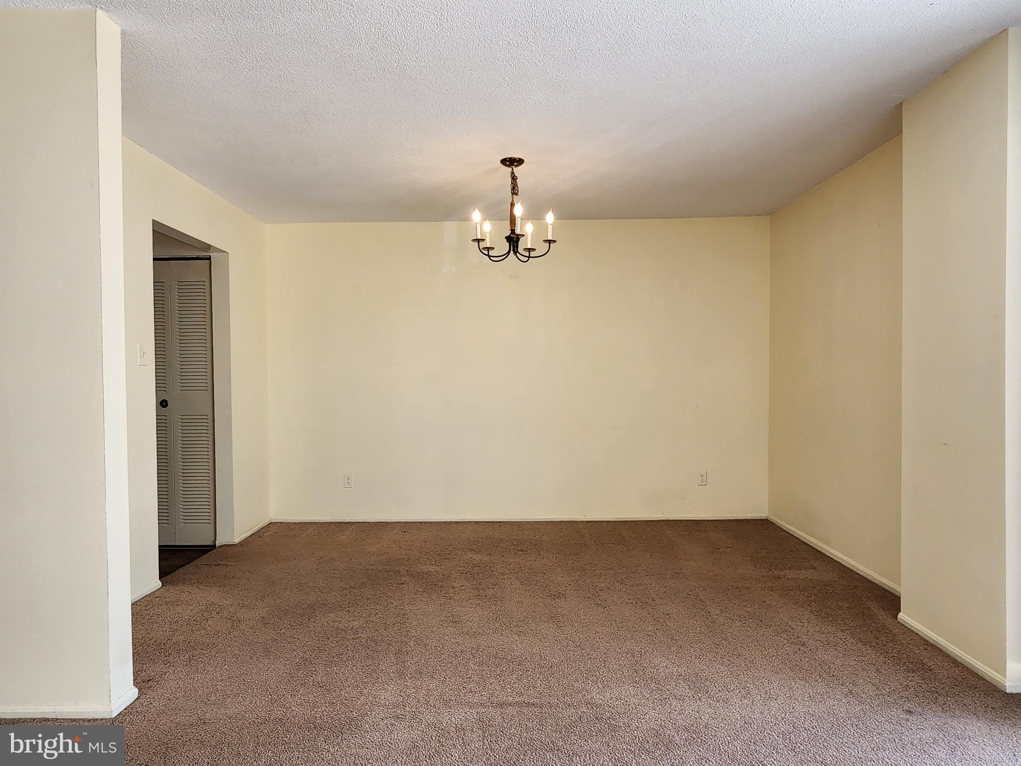 AMERICANA CENTRE - Residential