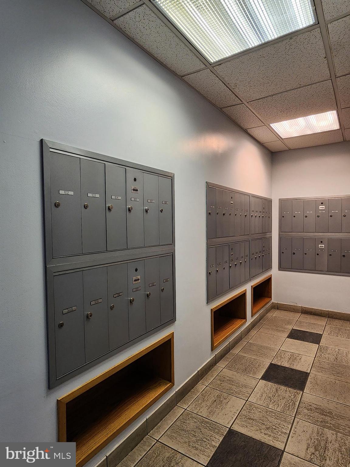 AMERICANA CENTRE - Residential