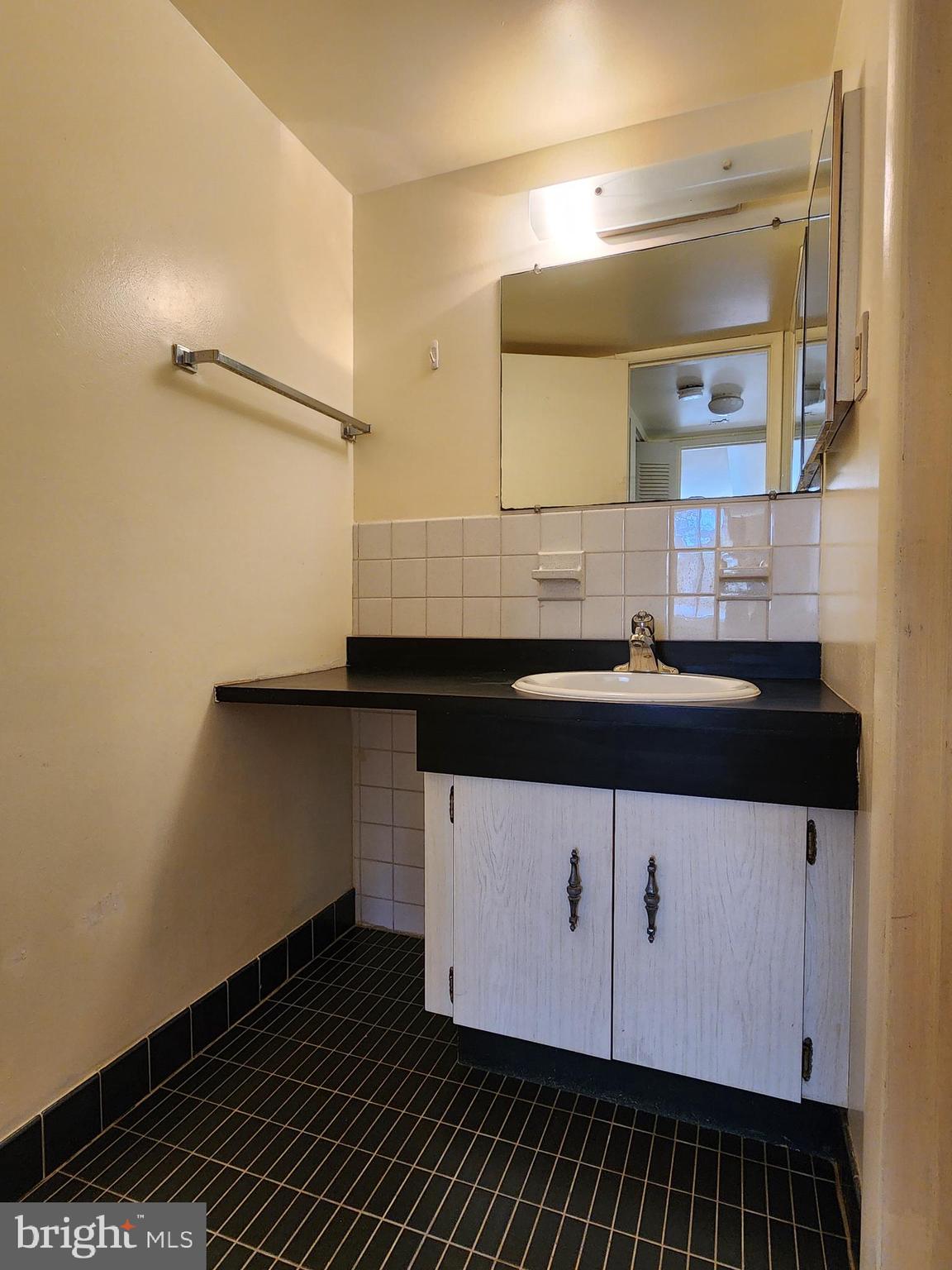 AMERICANA CENTRE - Residential