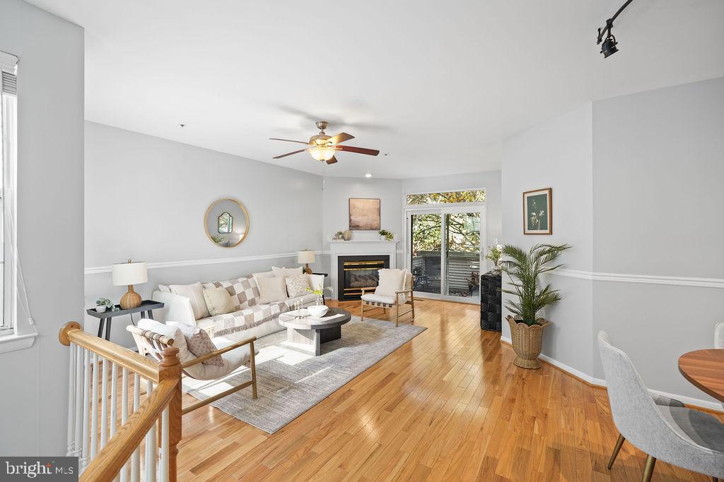 10204 CRESTED IRIS DRIVE