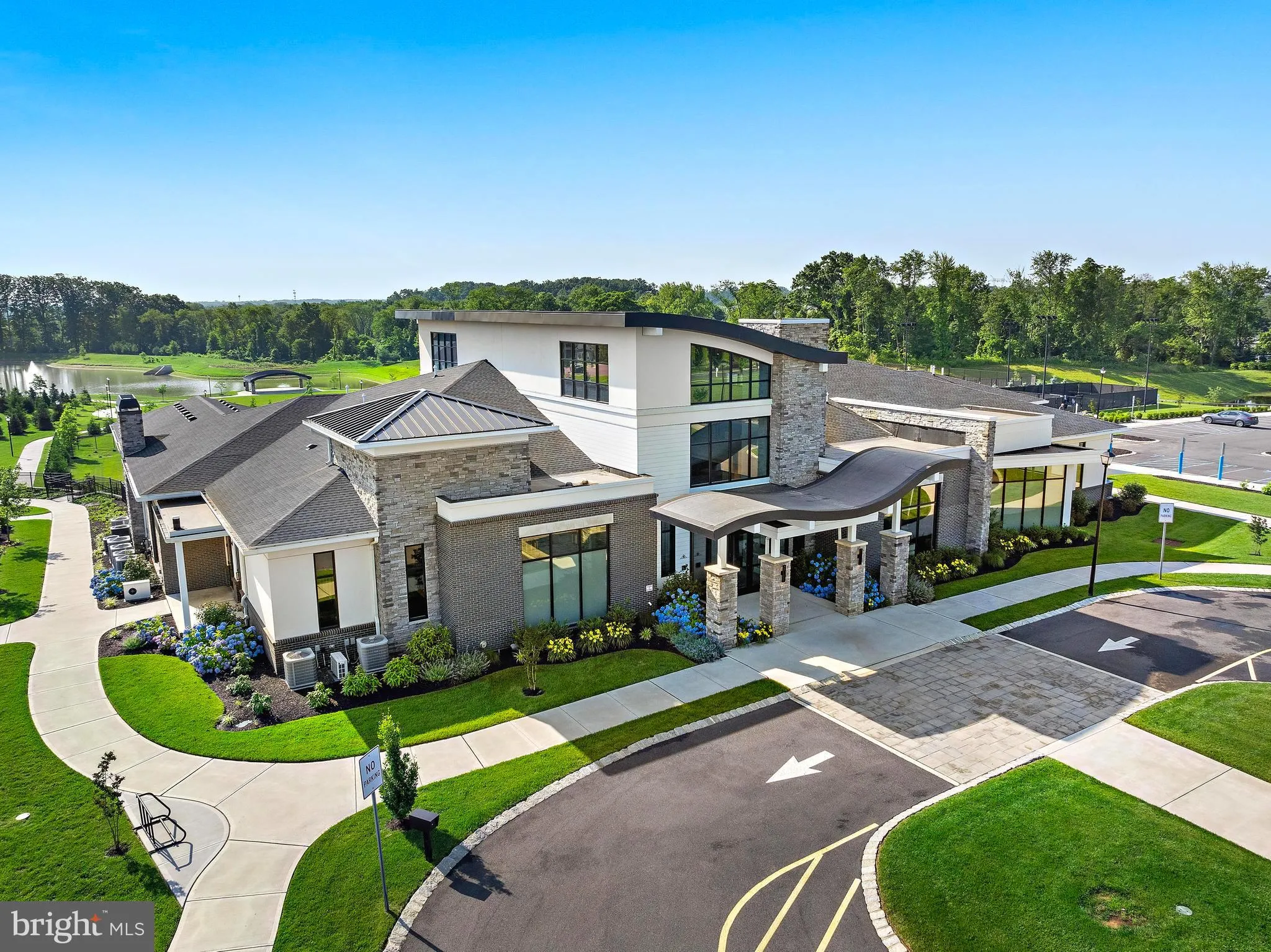 Monroe Township, New Jersey 08831, United States, 3 Bedrooms Bedrooms, ,2 BathroomsBathrooms,Residential,Active,163413