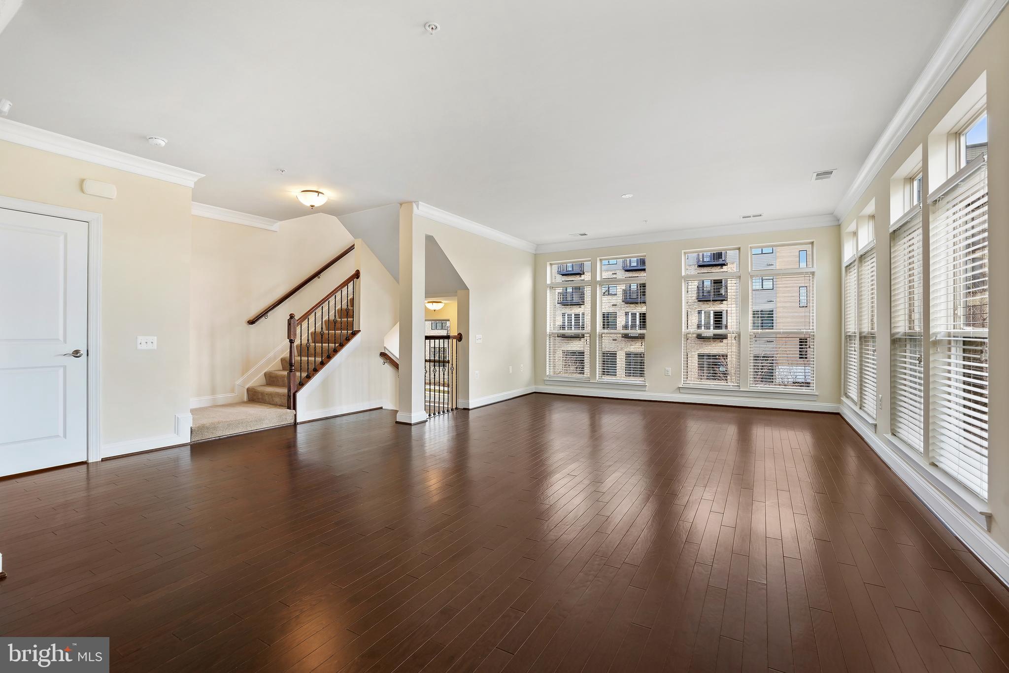 CROWN - Residential Lease