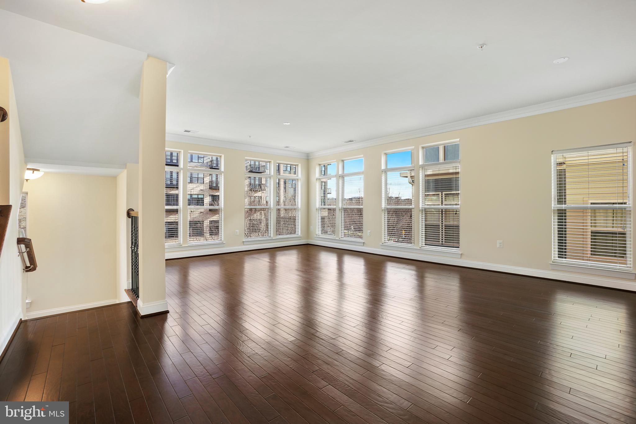 CROWN - Residential Lease