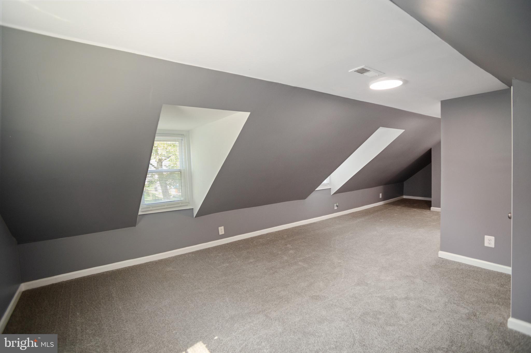 WATERS EDGE - Residential