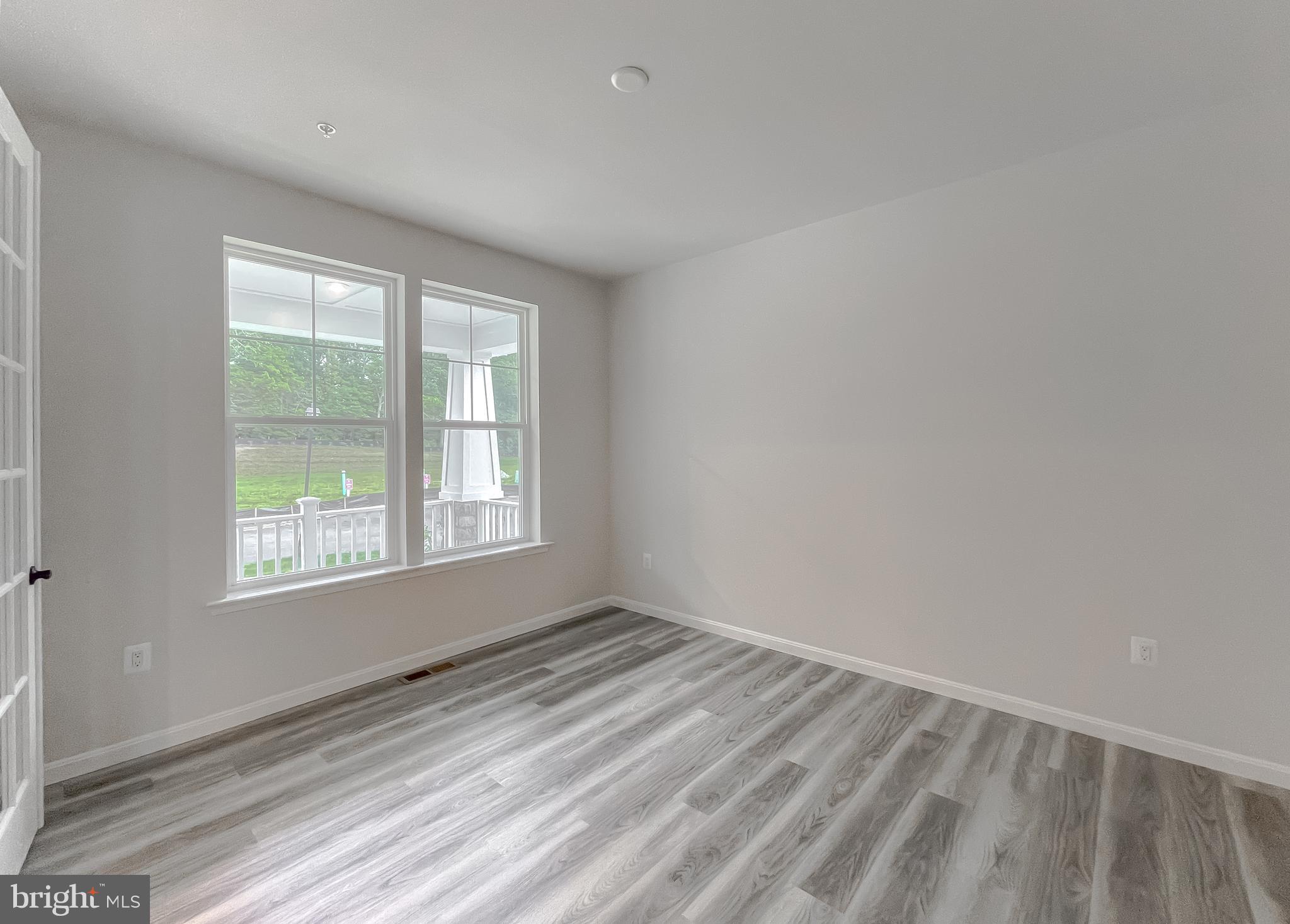 CLARK'S REST - Residential