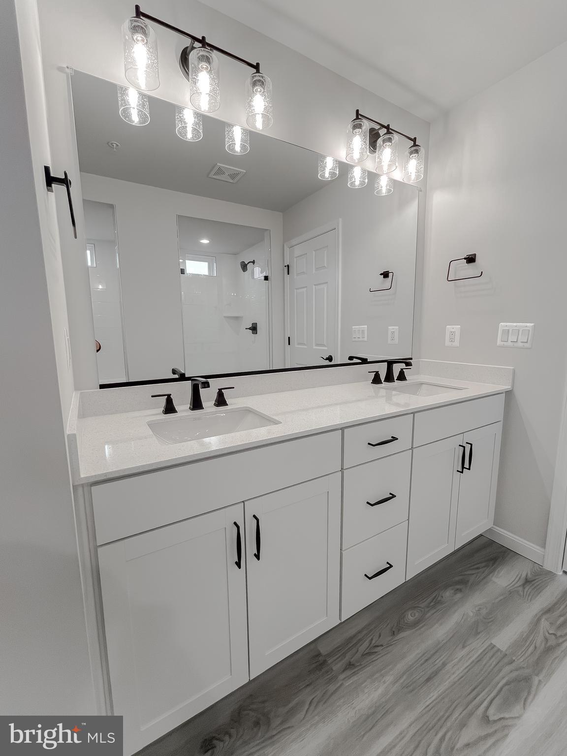 CLARK'S REST - Residential