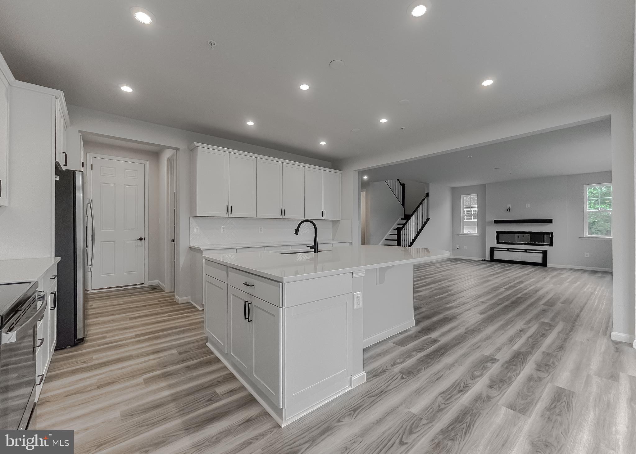 CLARK'S REST - Residential