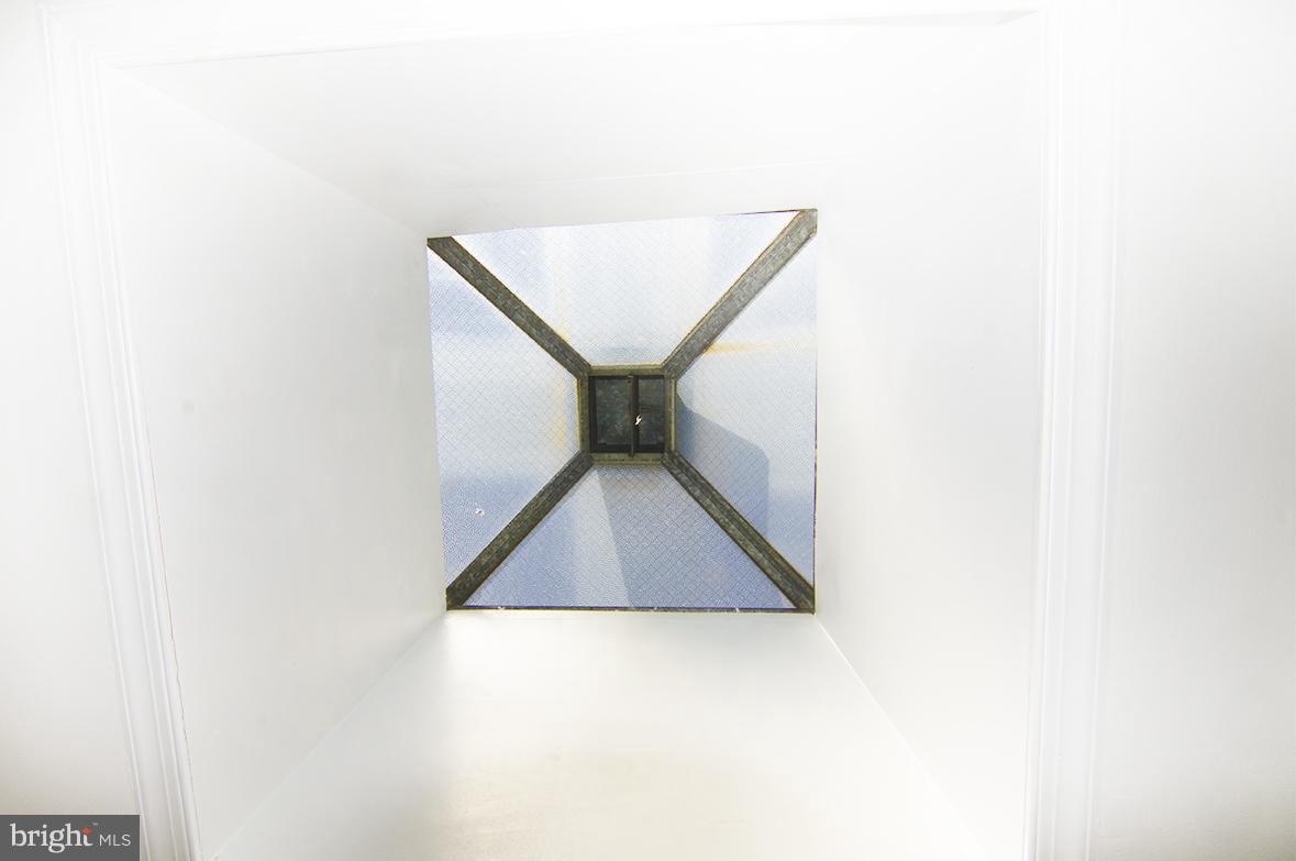 WASHINGTON VILLAGE - Residential