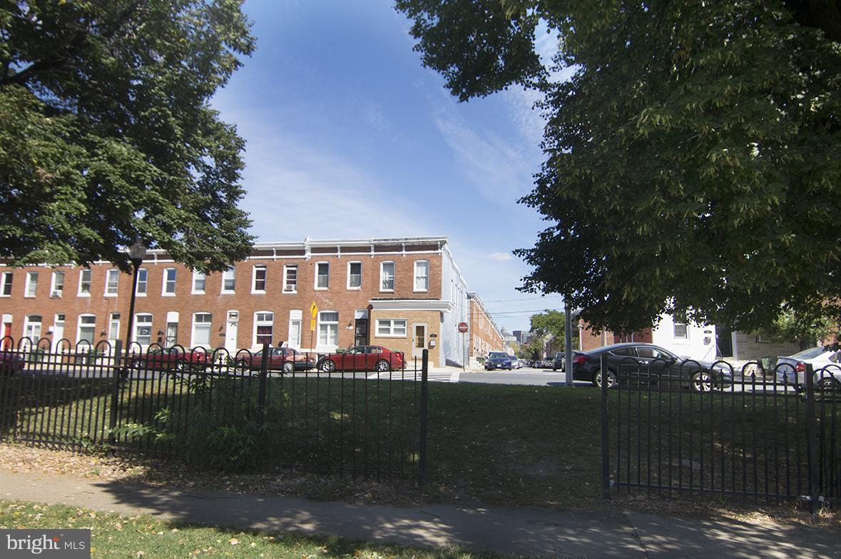 WASHINGTON VILLAGE - Residential