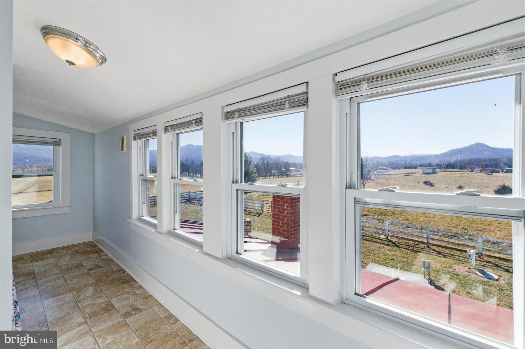 SCENIC VIEW ESTATES - Residential