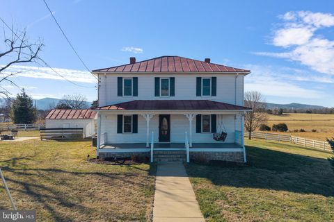 467 VISTA VIEW ROAD STANLEY VA 22851