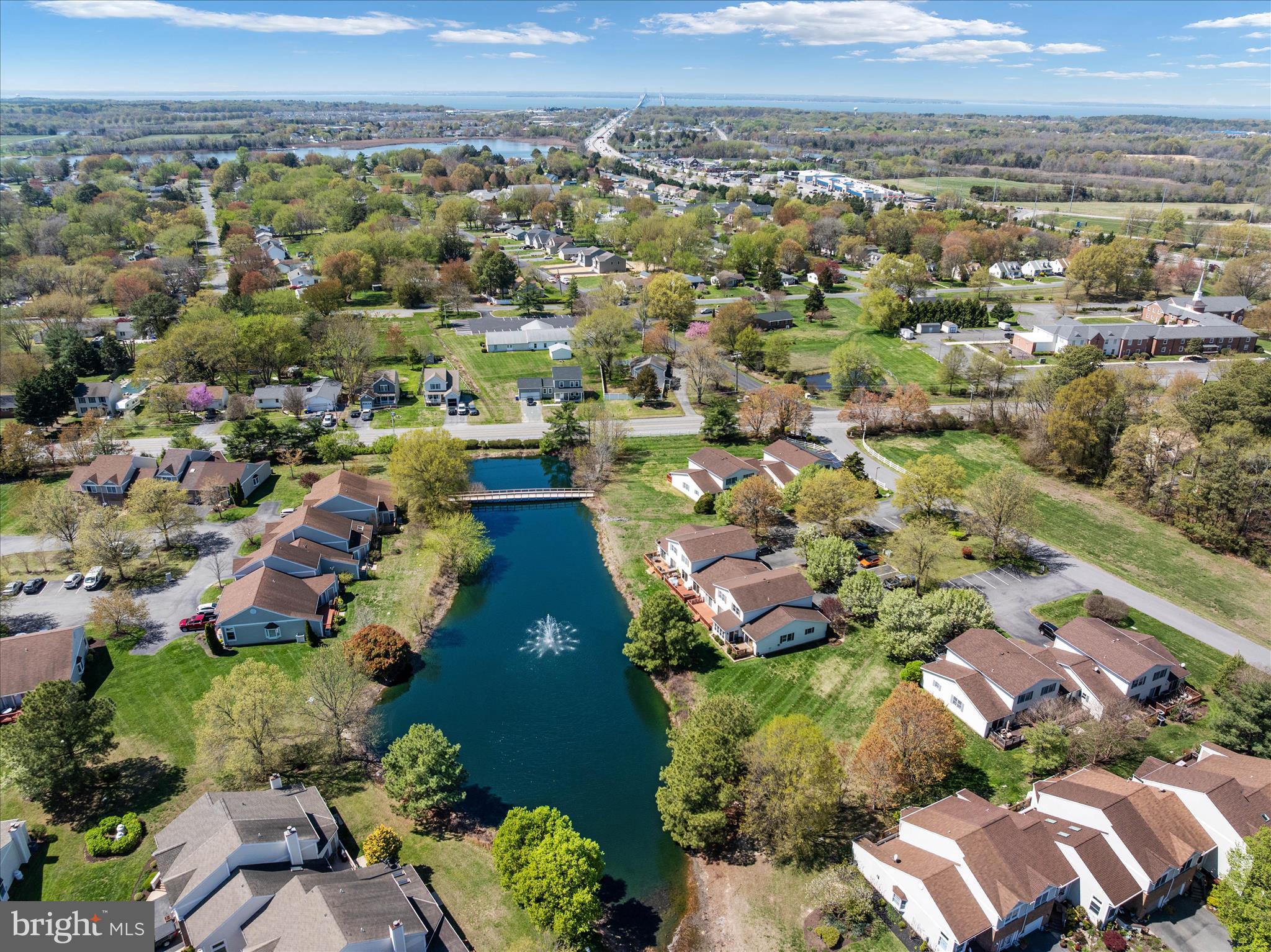 BRIDGEPOINTE - Residential