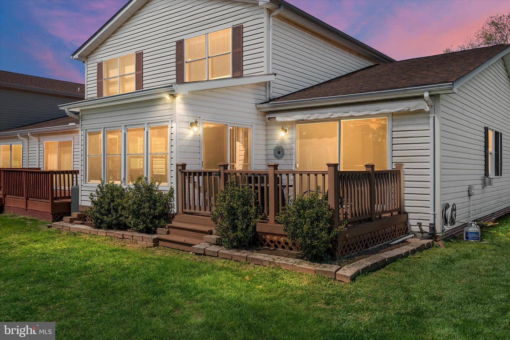 BRIDGEPOINTE - Residential