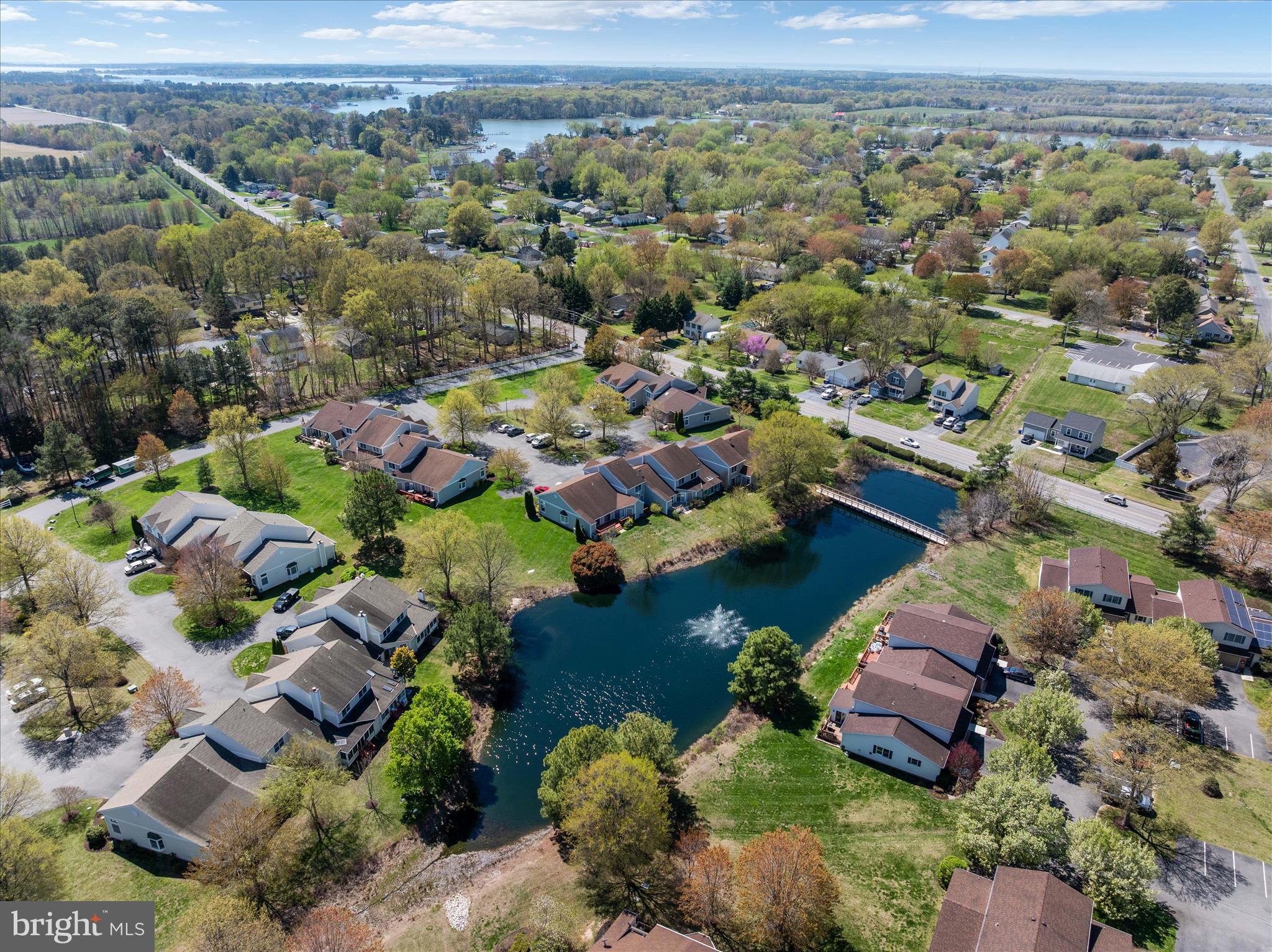 BRIDGEPOINTE - Residential