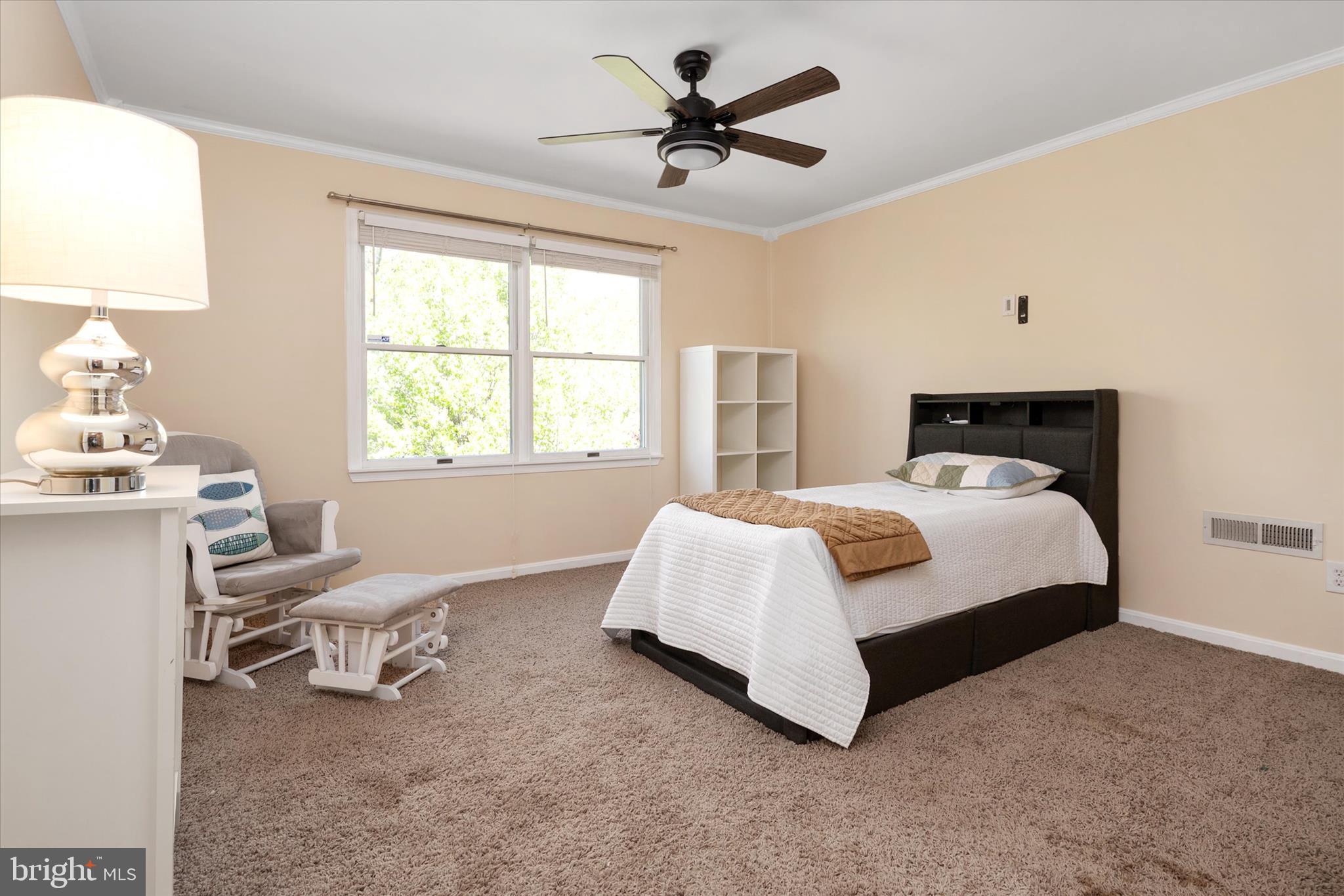 BRIDGEPOINTE - Residential