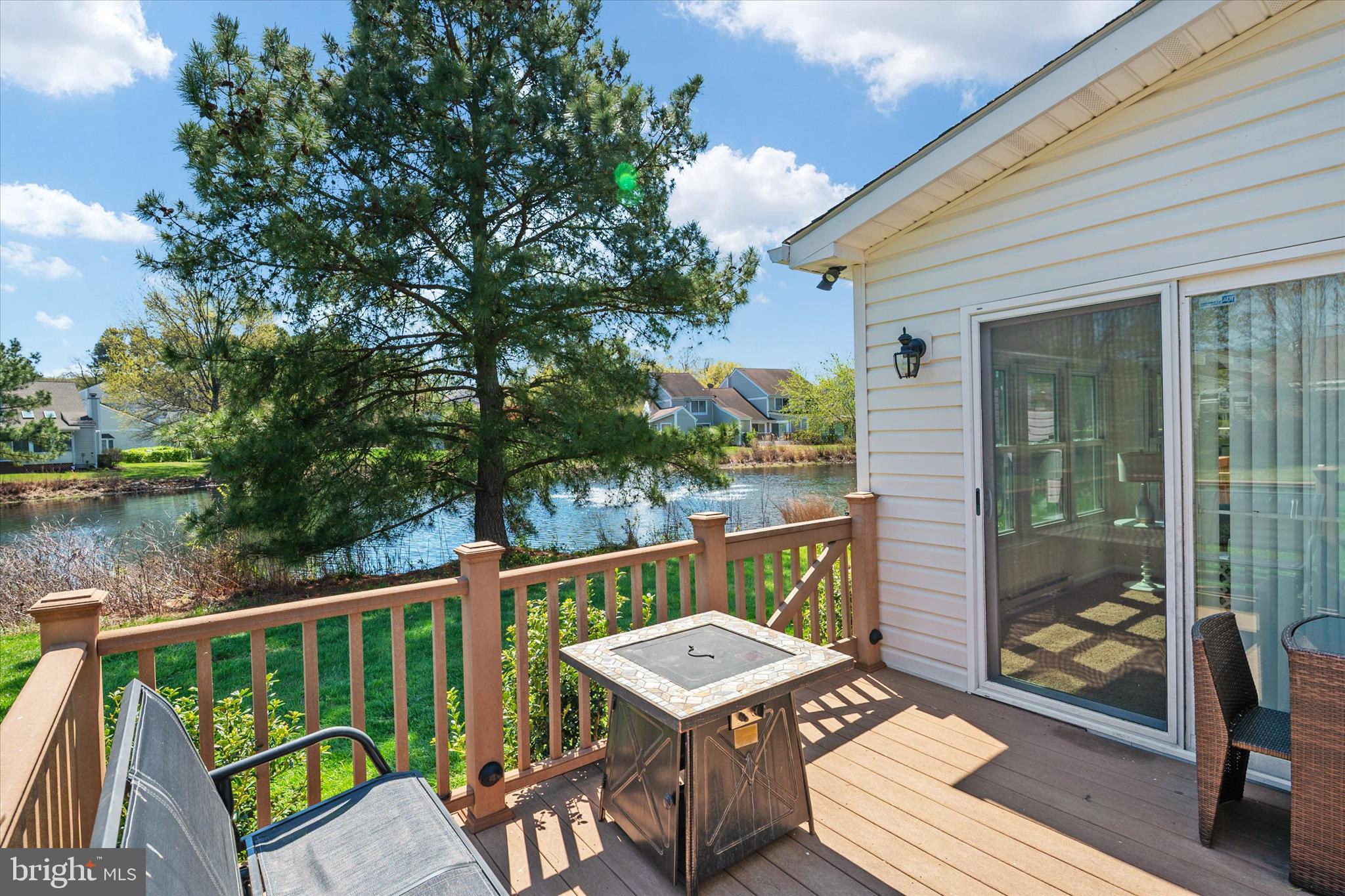 BRIDGEPOINTE - Residential