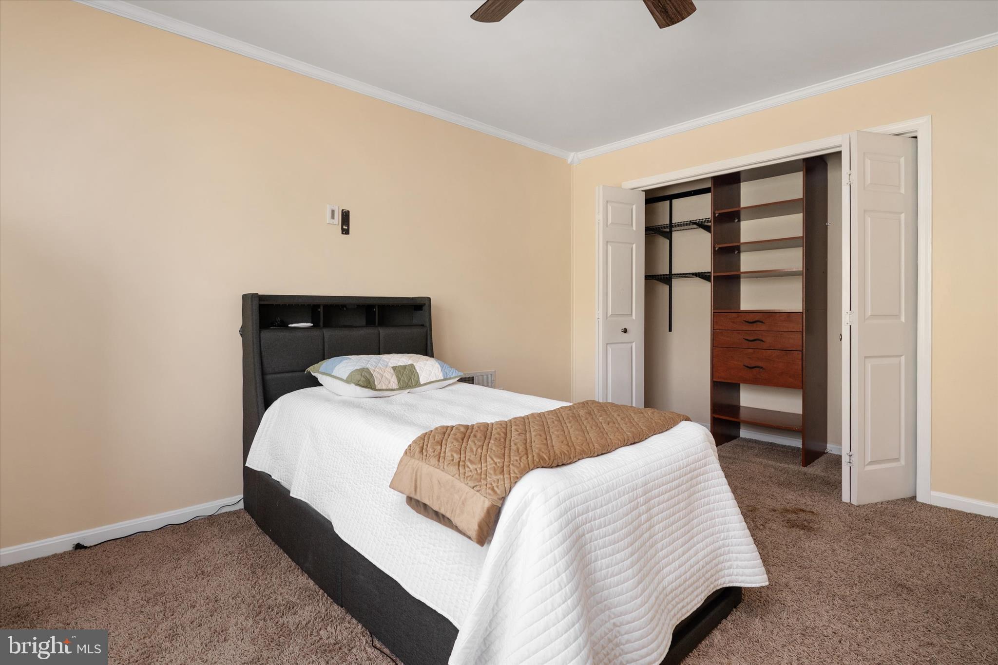 BRIDGEPOINTE - Residential