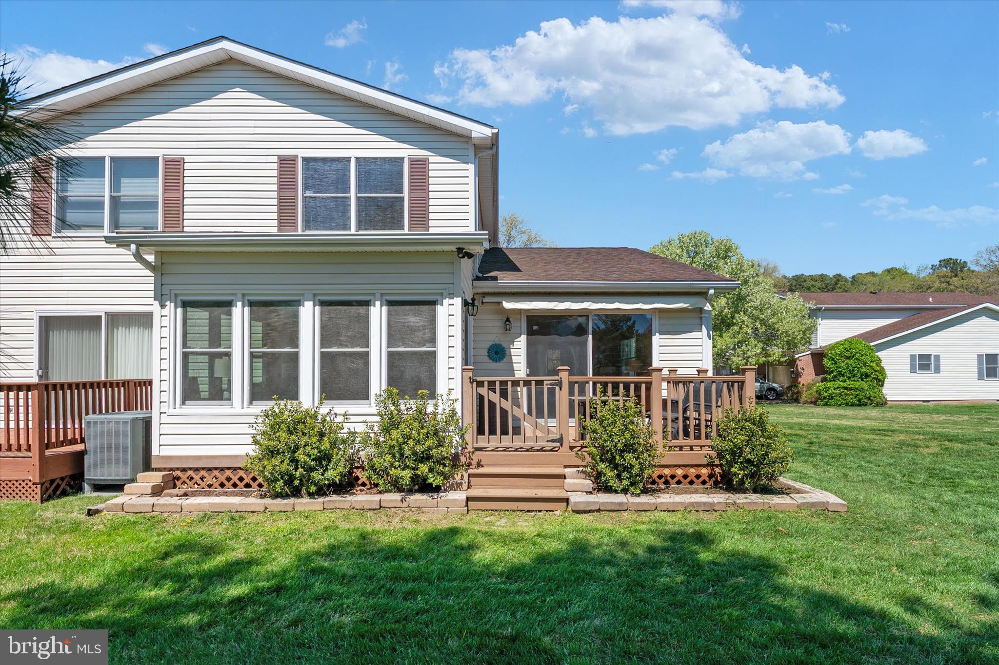 BRIDGEPOINTE - Residential