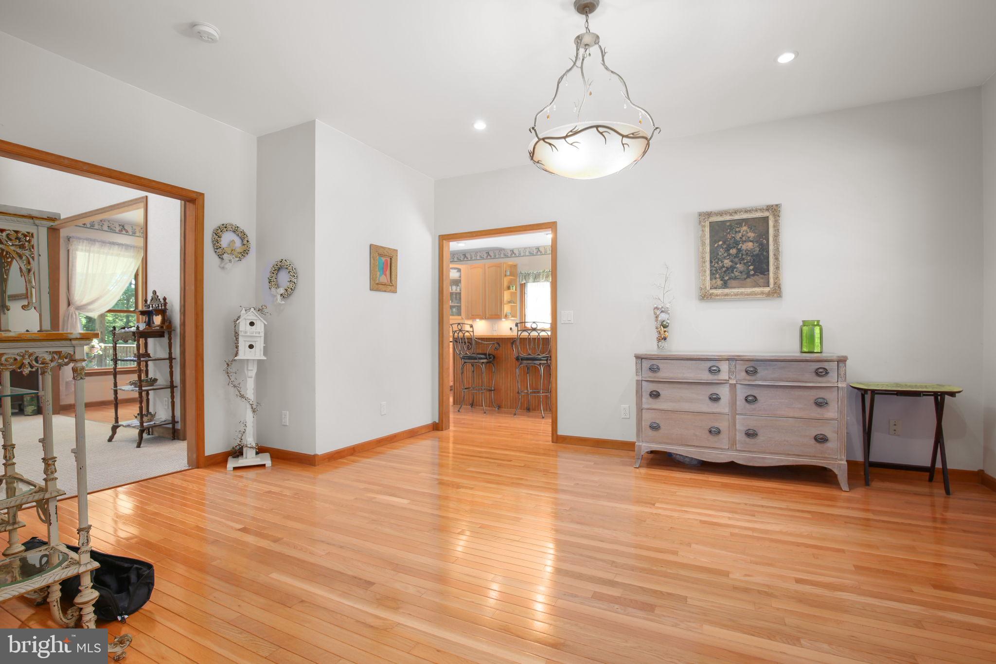 1561 HICKORY CREEK ROAD
