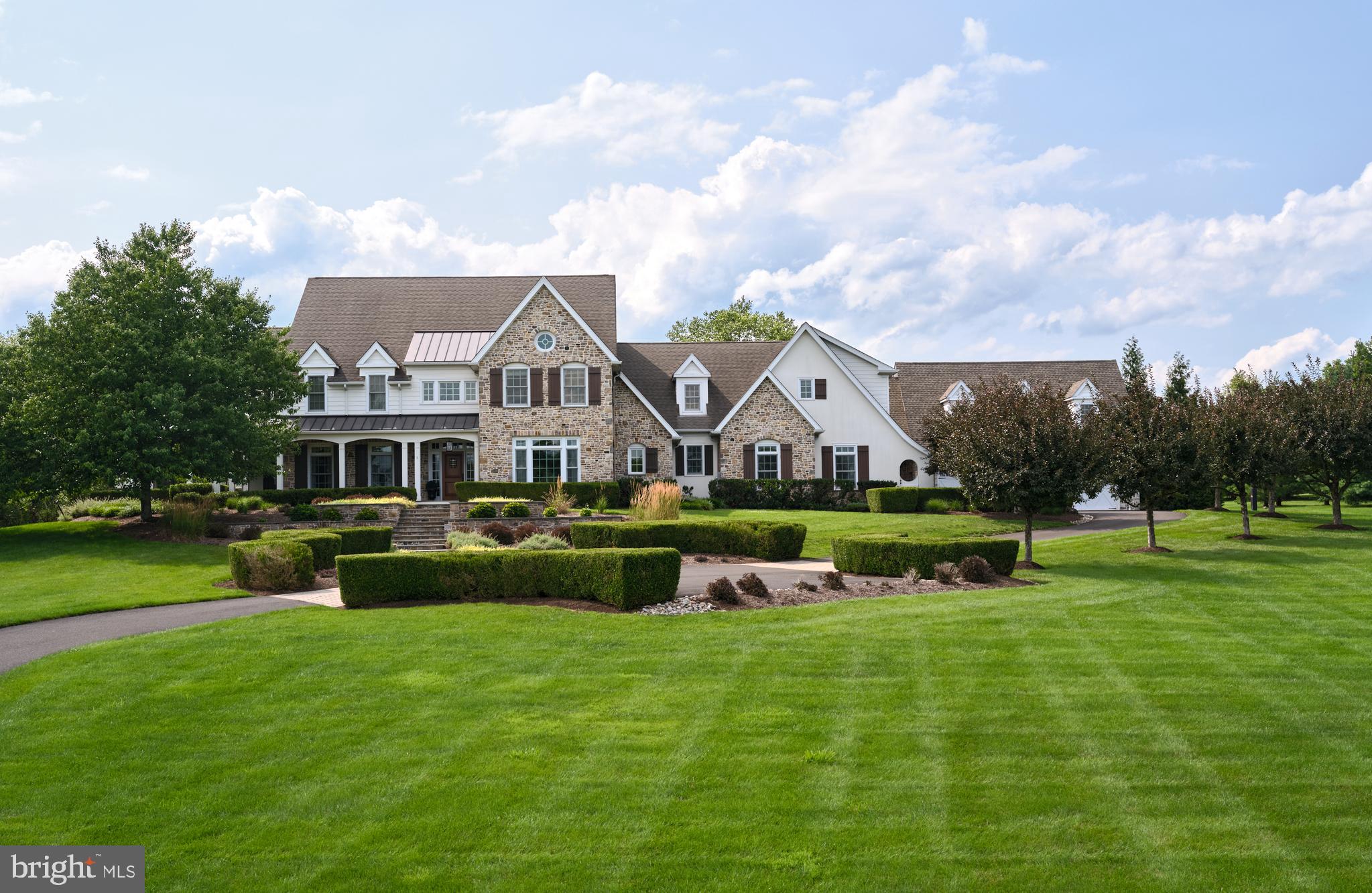 9 VINTAGE FARM LANE