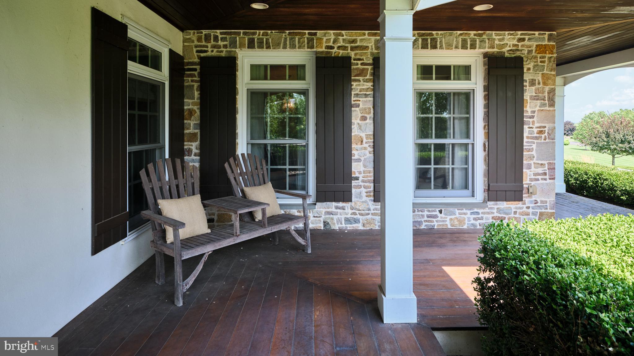 9 VINTAGE FARM LANE