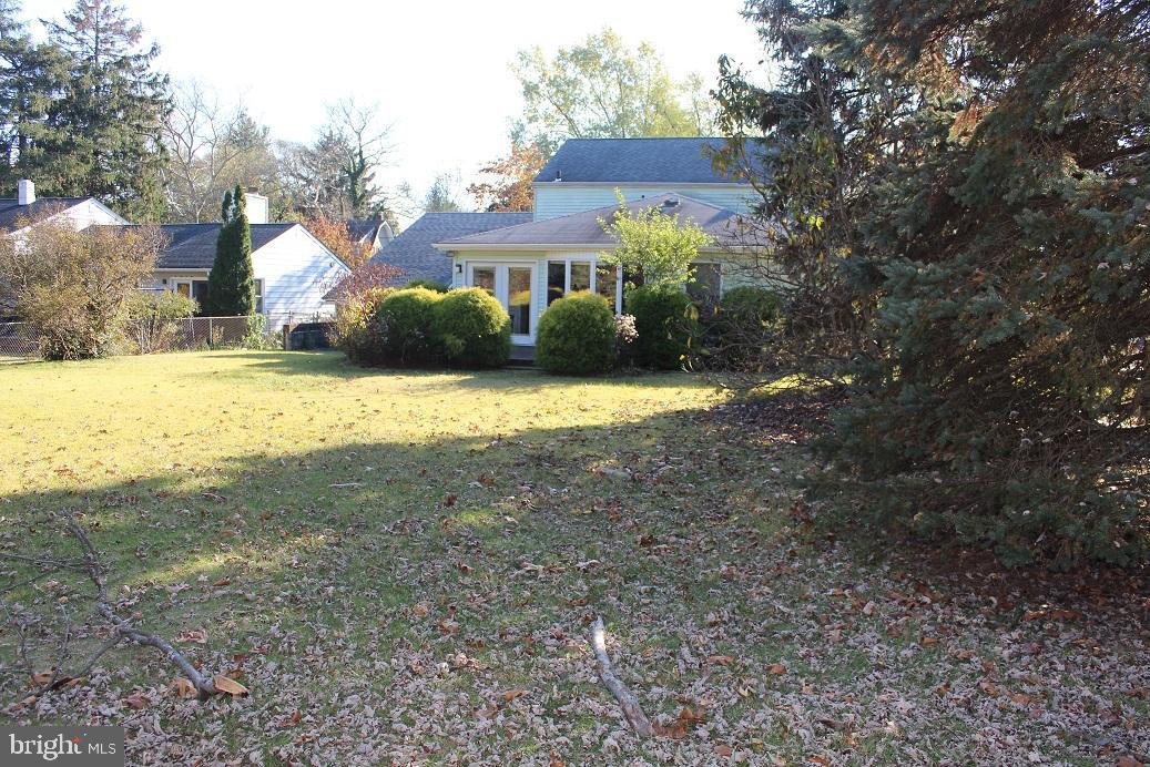 319 VILLANOVA ROAD