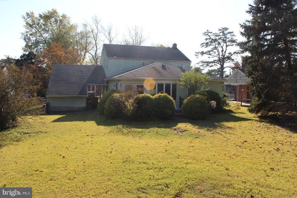 319 VILLANOVA ROAD