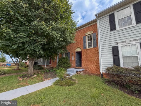 Townhouse For Rent - 672 Ripplebrook Drive<br/> Culpeper County, CULPEPER, VA 22701