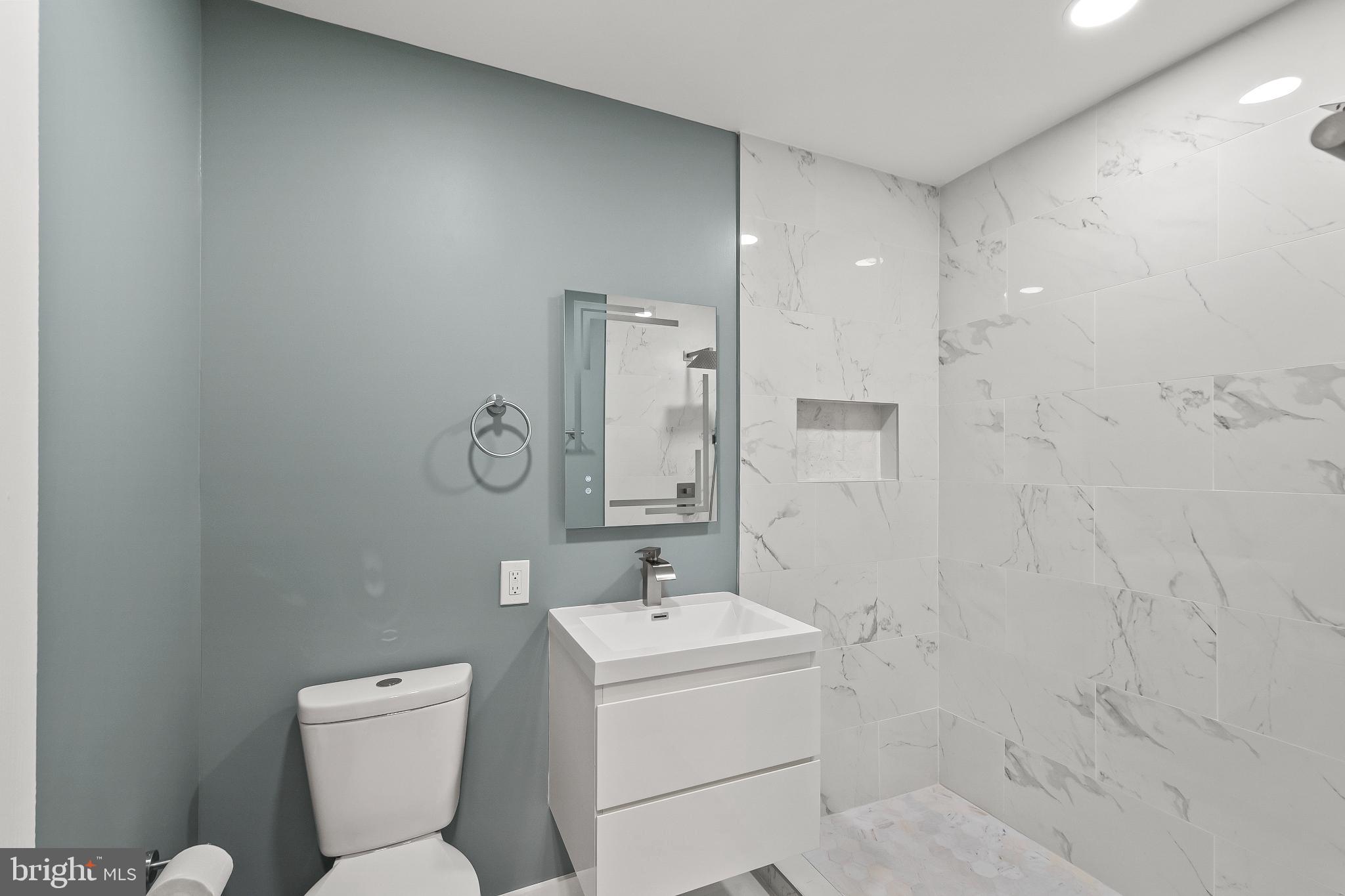 WASHINGTON SUBURBAN HOME - Residential