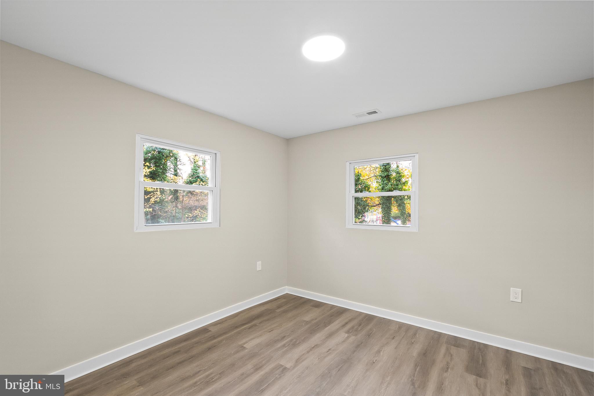 WASHINGTON SUBURBAN HOME - Residential