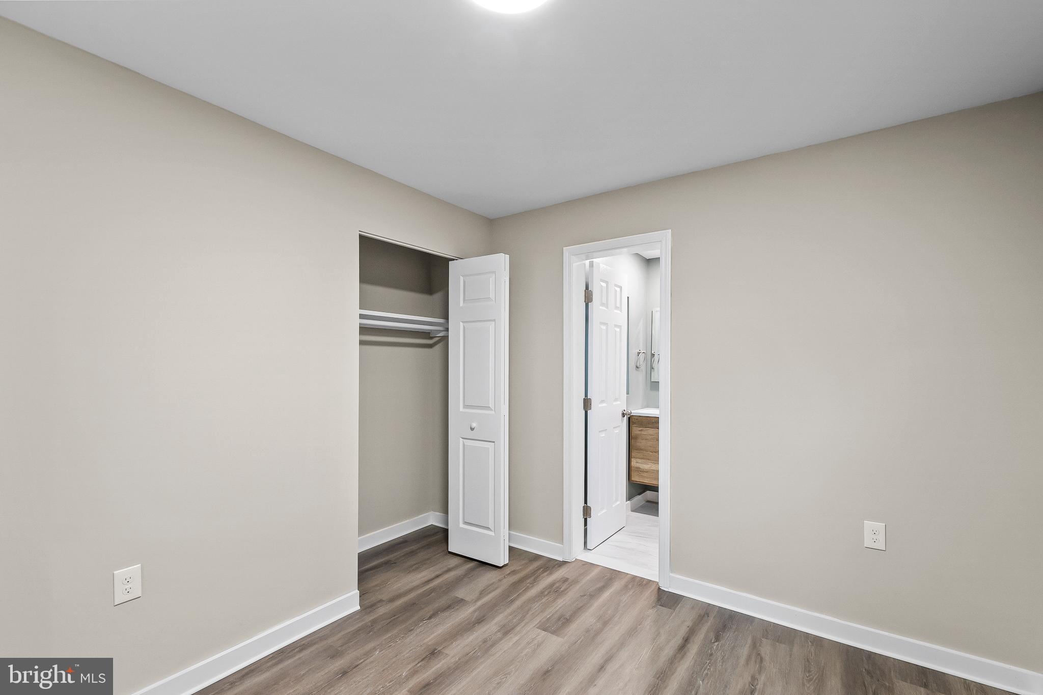 WASHINGTON SUBURBAN HOME - Residential