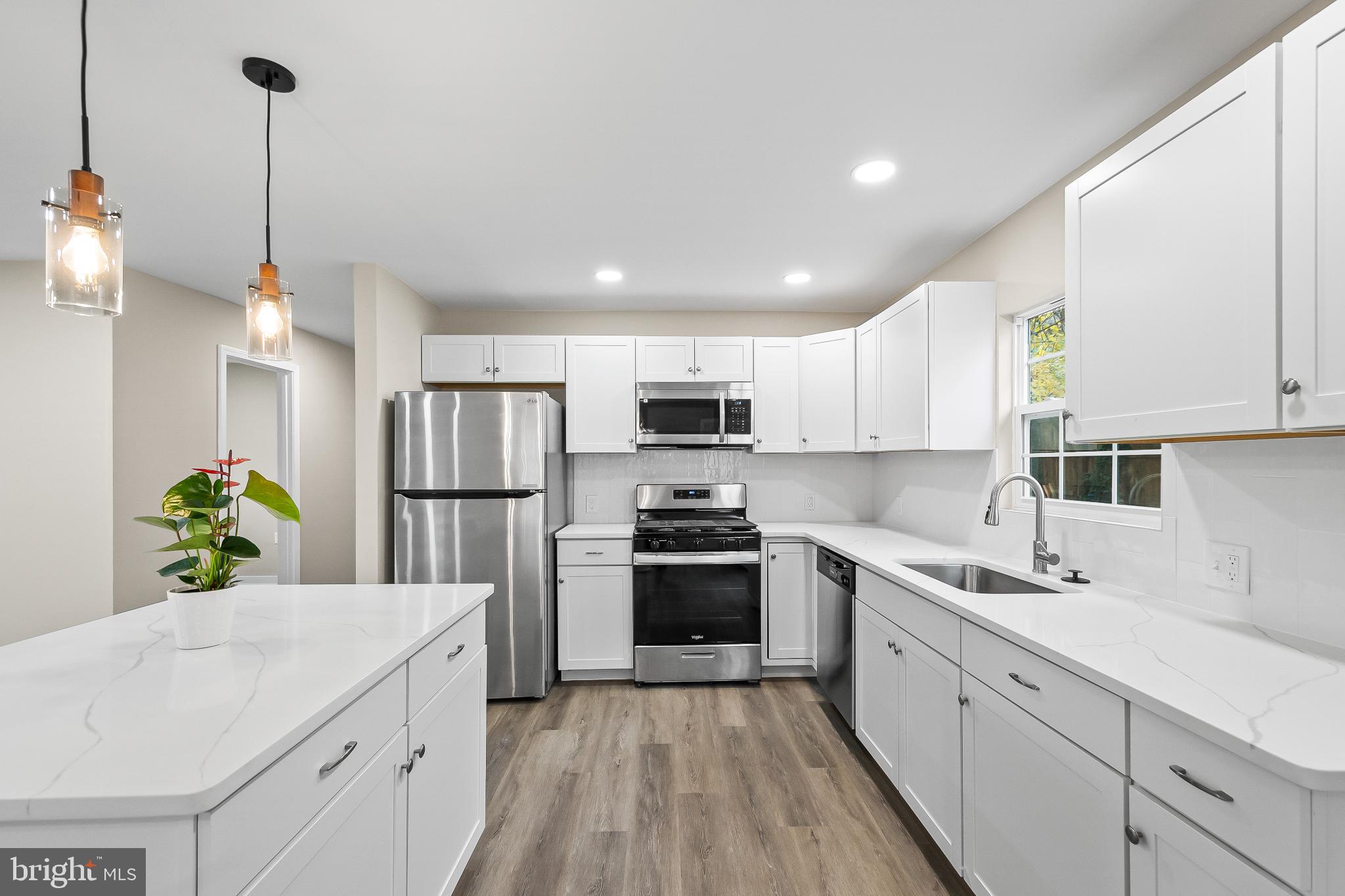 WASHINGTON SUBURBAN HOME - Residential