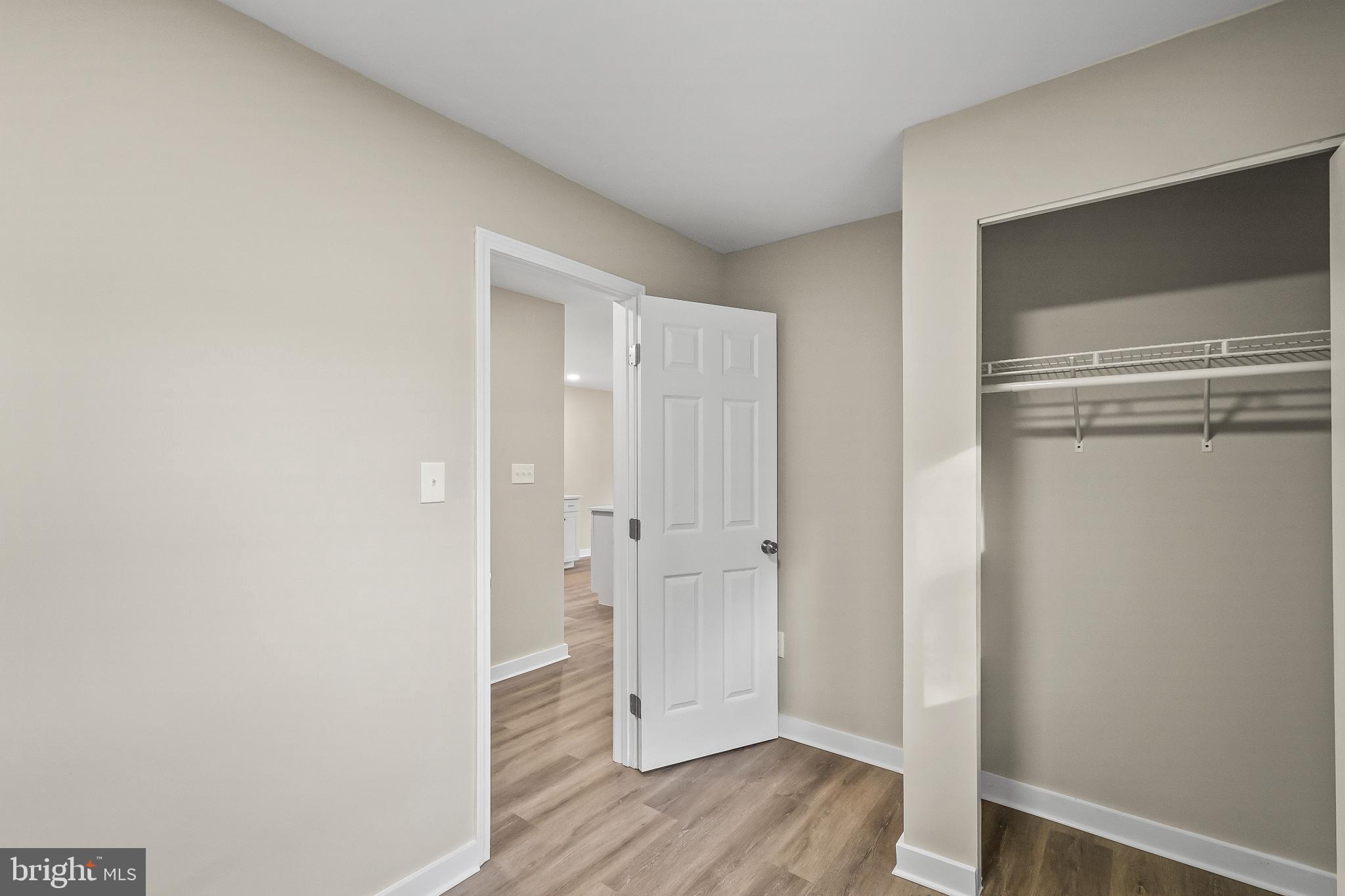 WASHINGTON SUBURBAN HOME - Residential