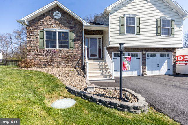 CHAMBERSBURG - Residential