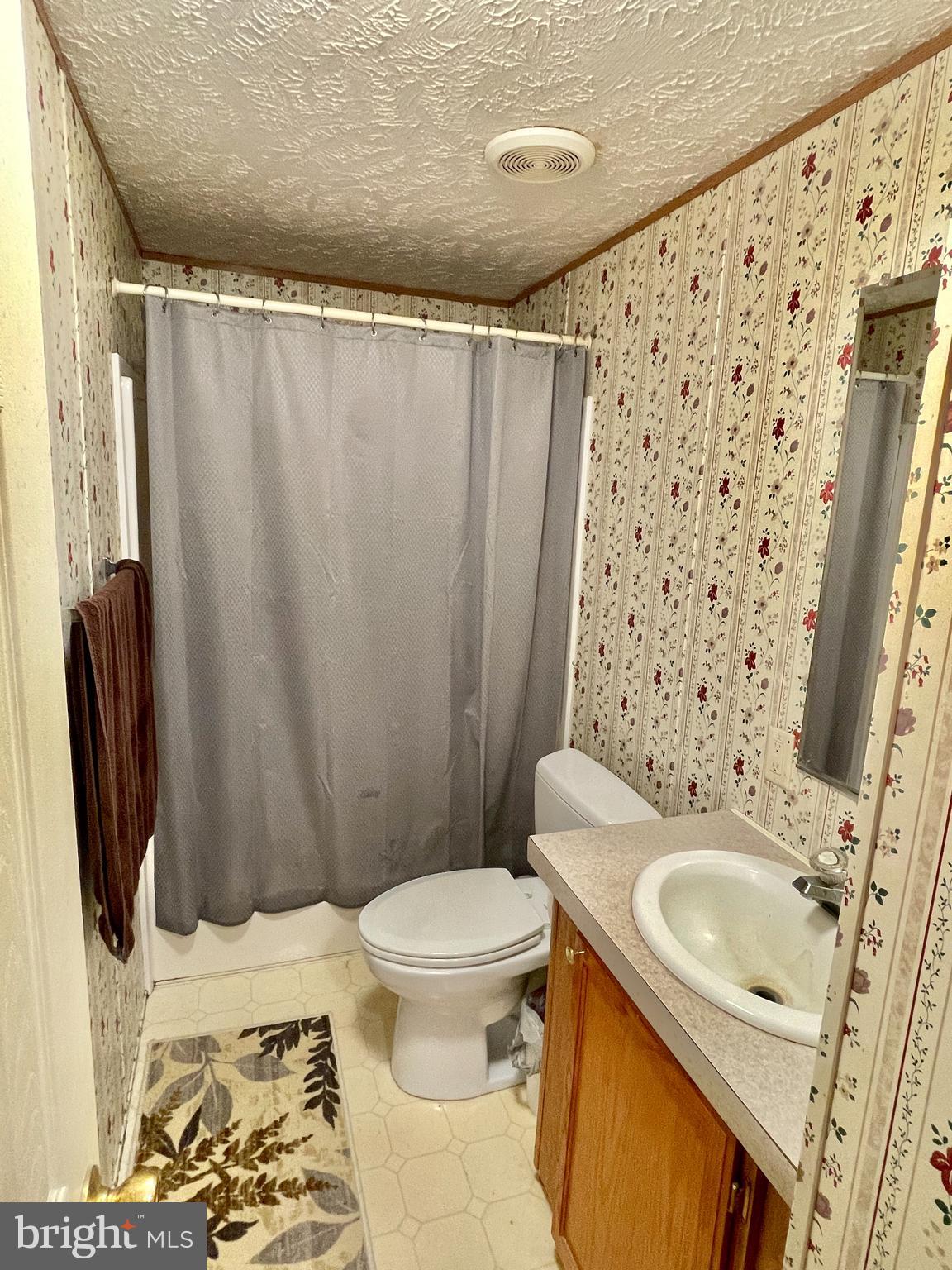 CEDARHURST ACRES - Residential