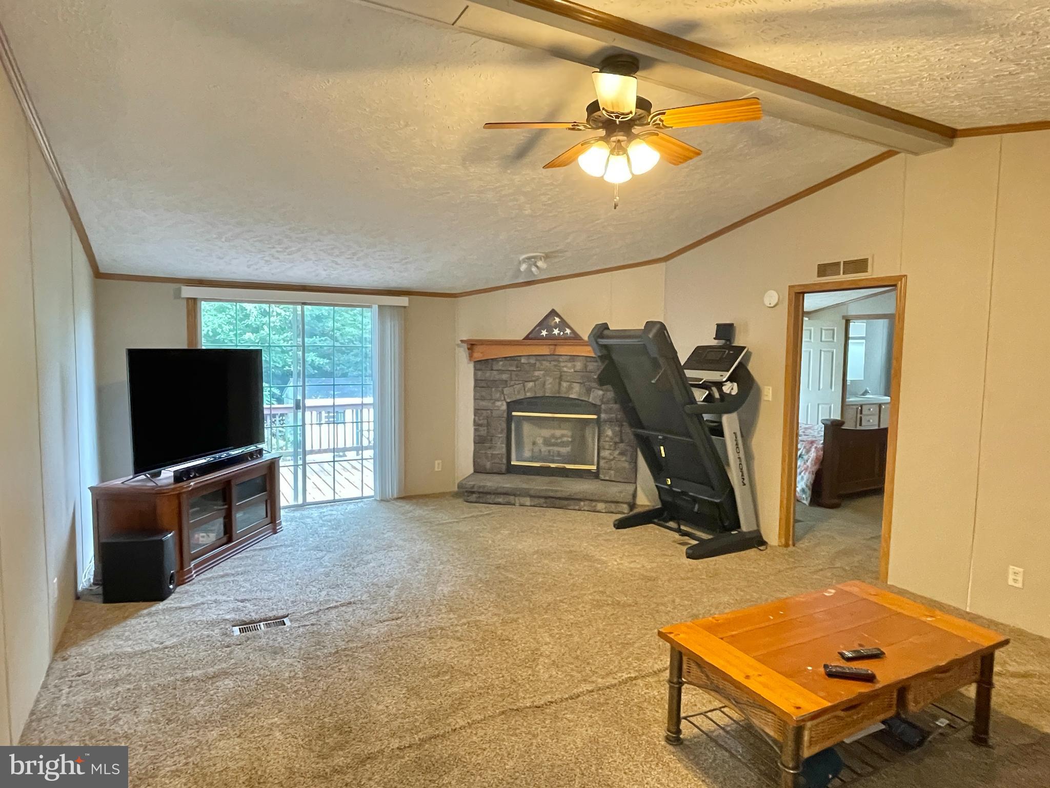 CEDARHURST ACRES - Residential