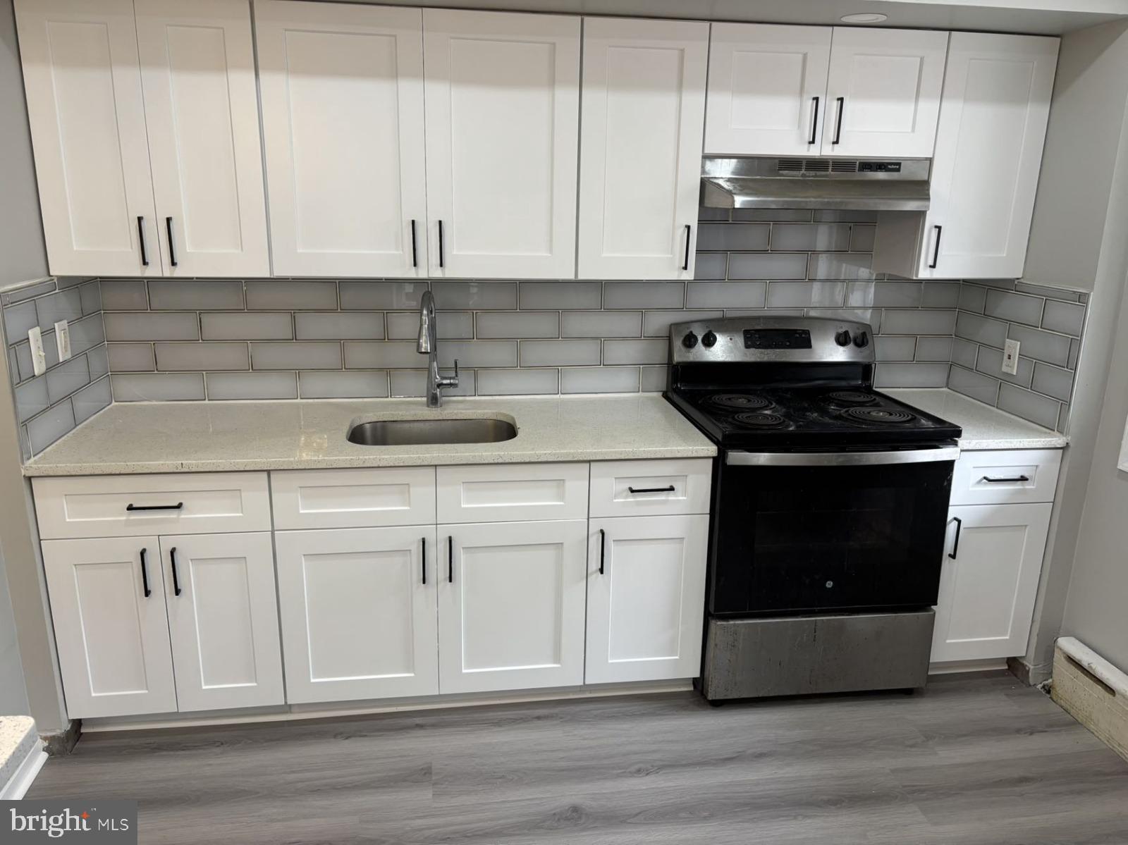 PHILADELPHIA (NORTHEAST) - Residential