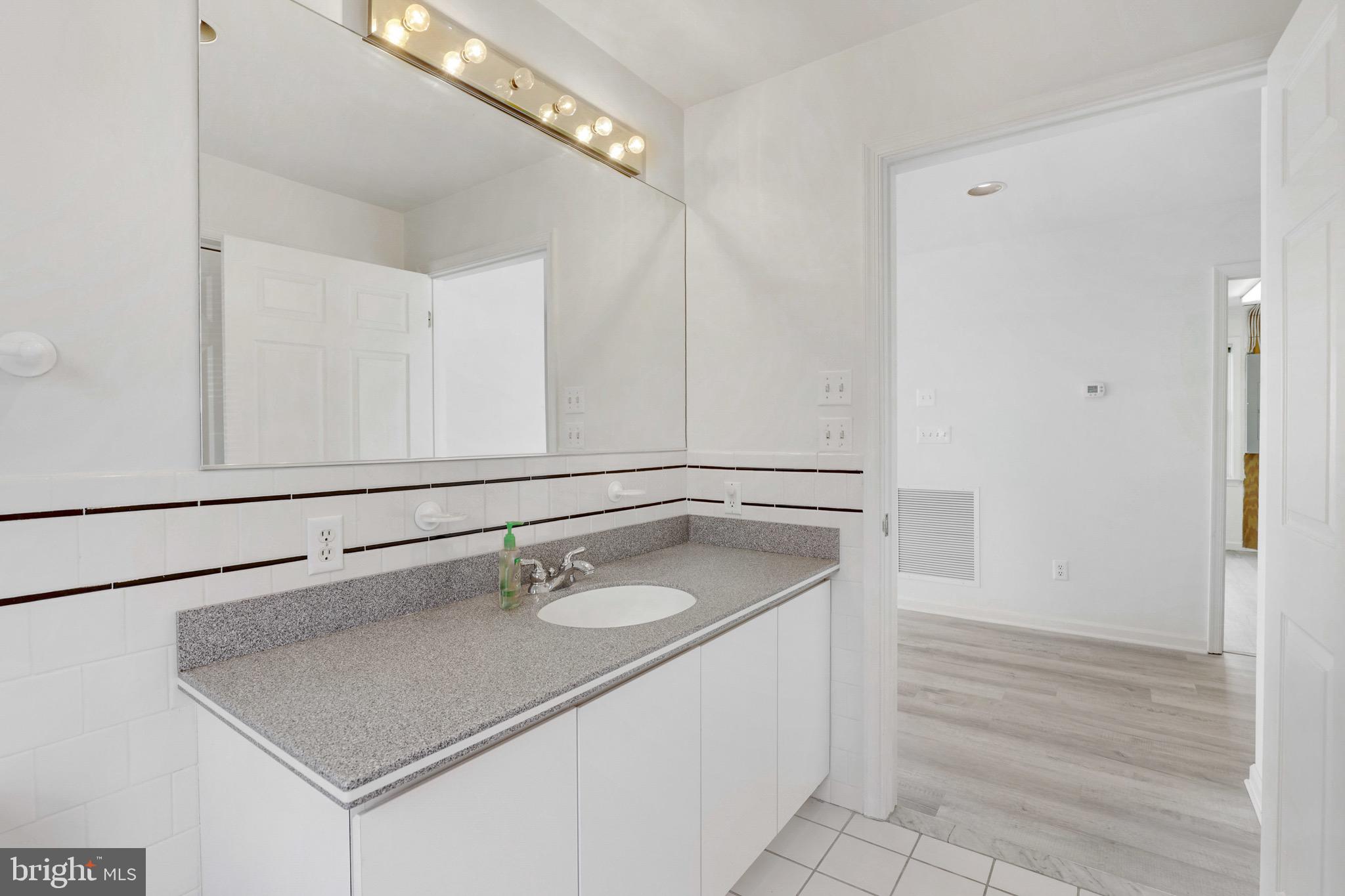 WILSON POINT - Residential