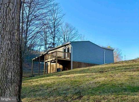 Homes For Sale - 341 Buttercup Drive<br/> MATHIAS, WV 26812