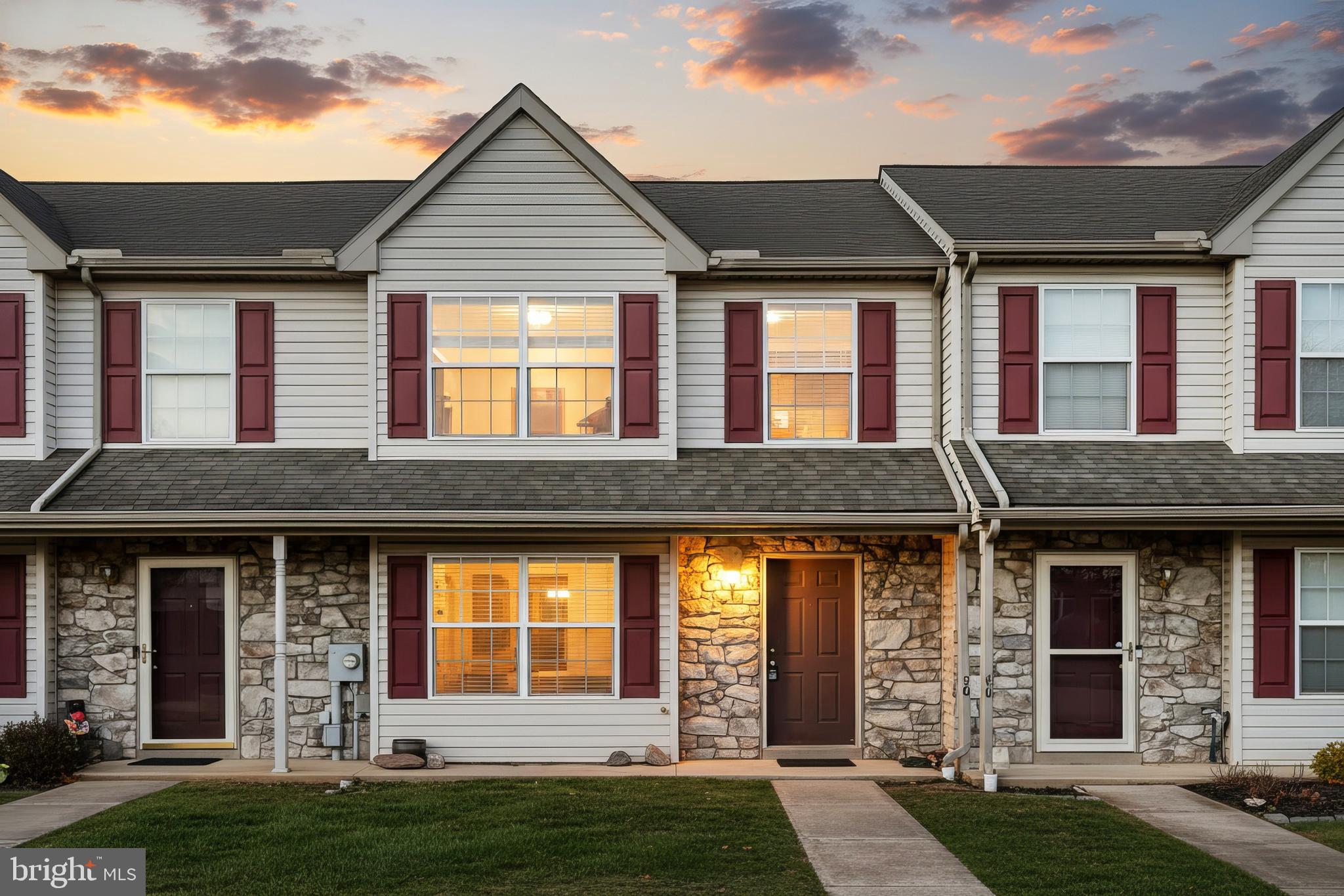 ORCHARD GLEN - Residential