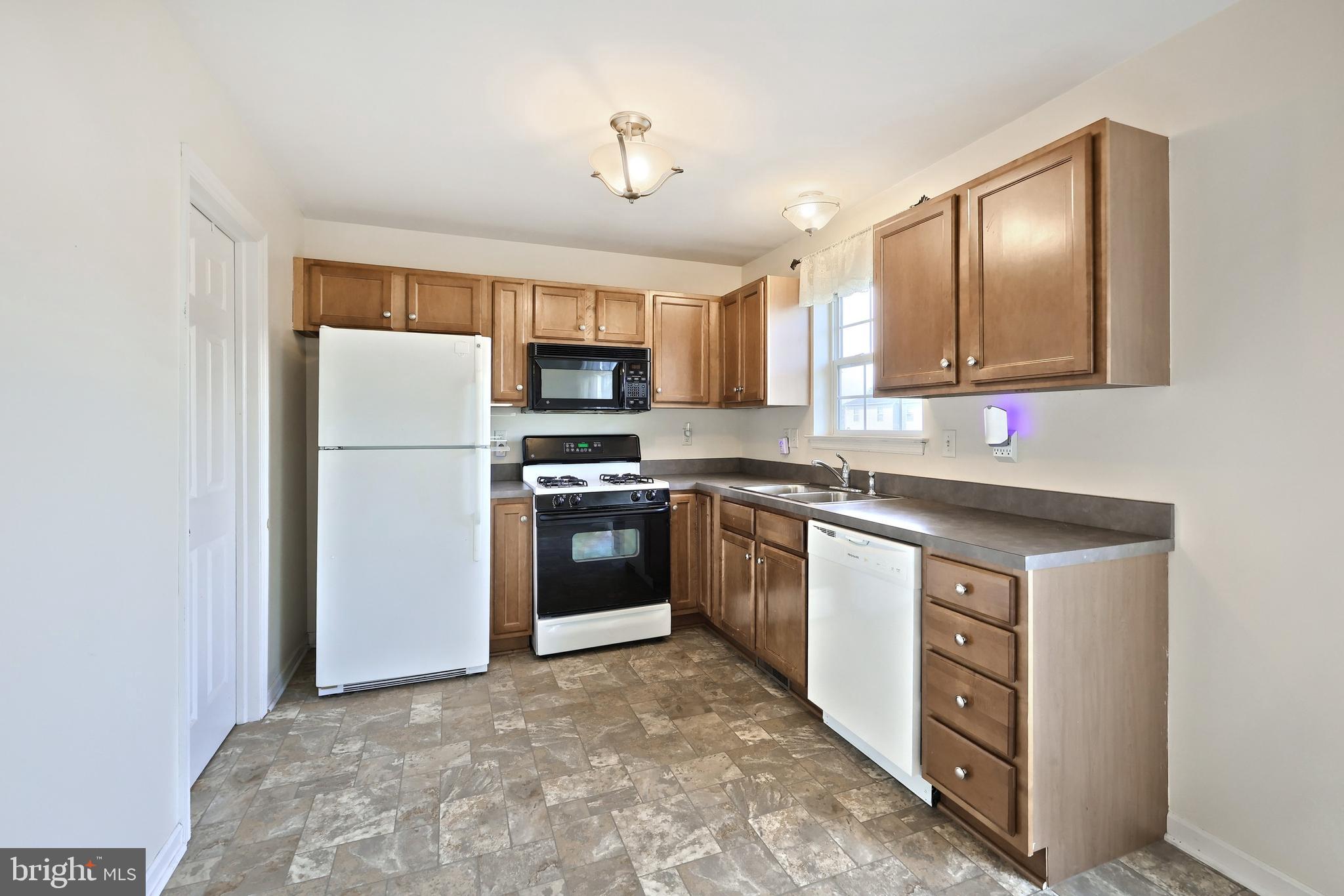 ORCHARD GLEN - Residential