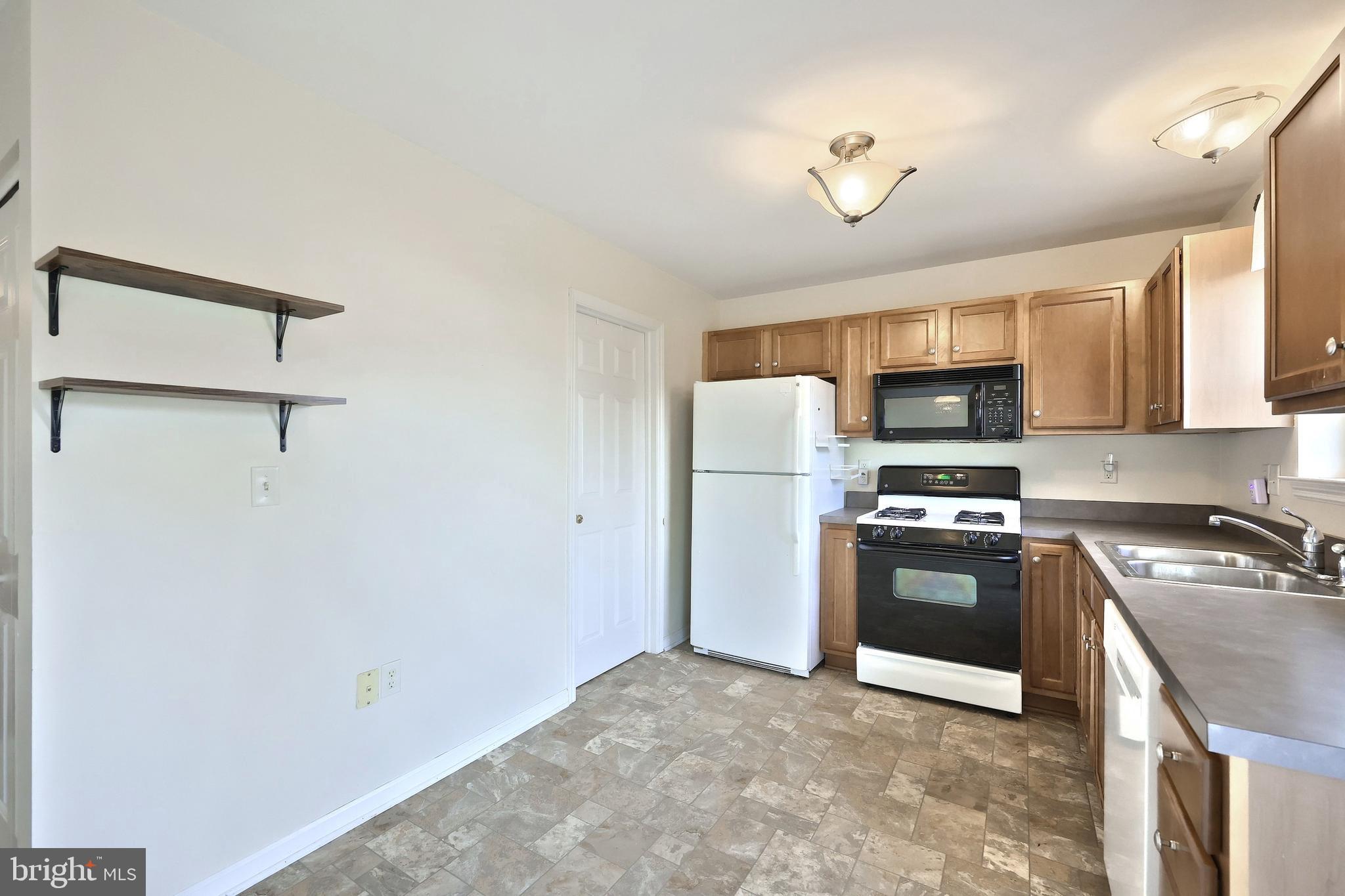 ORCHARD GLEN - Residential