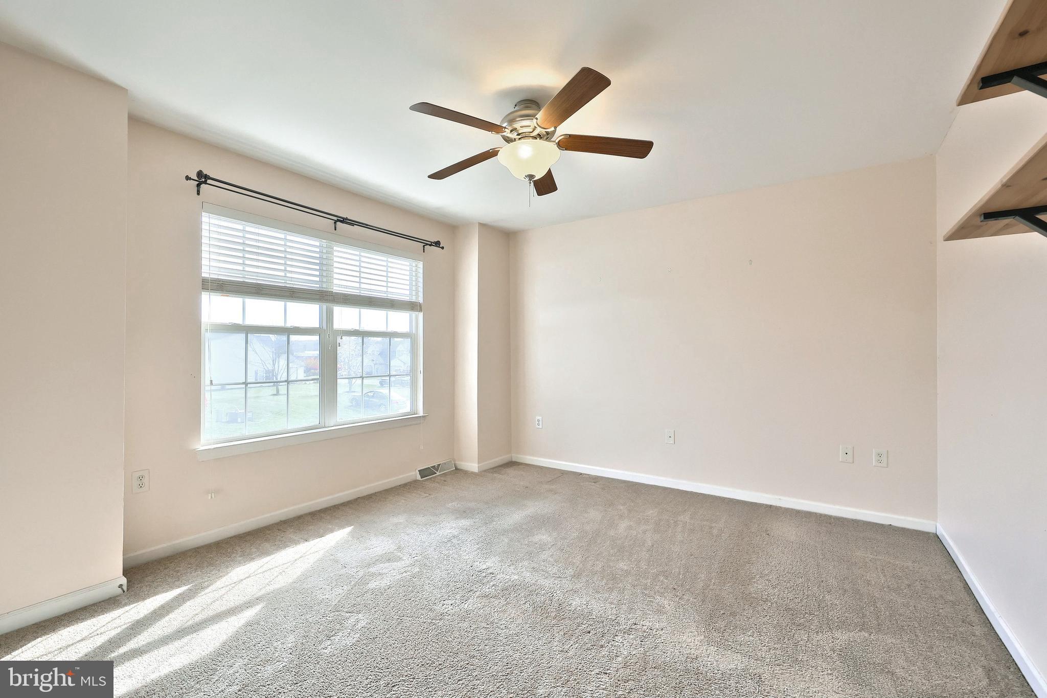 ORCHARD GLEN - Residential