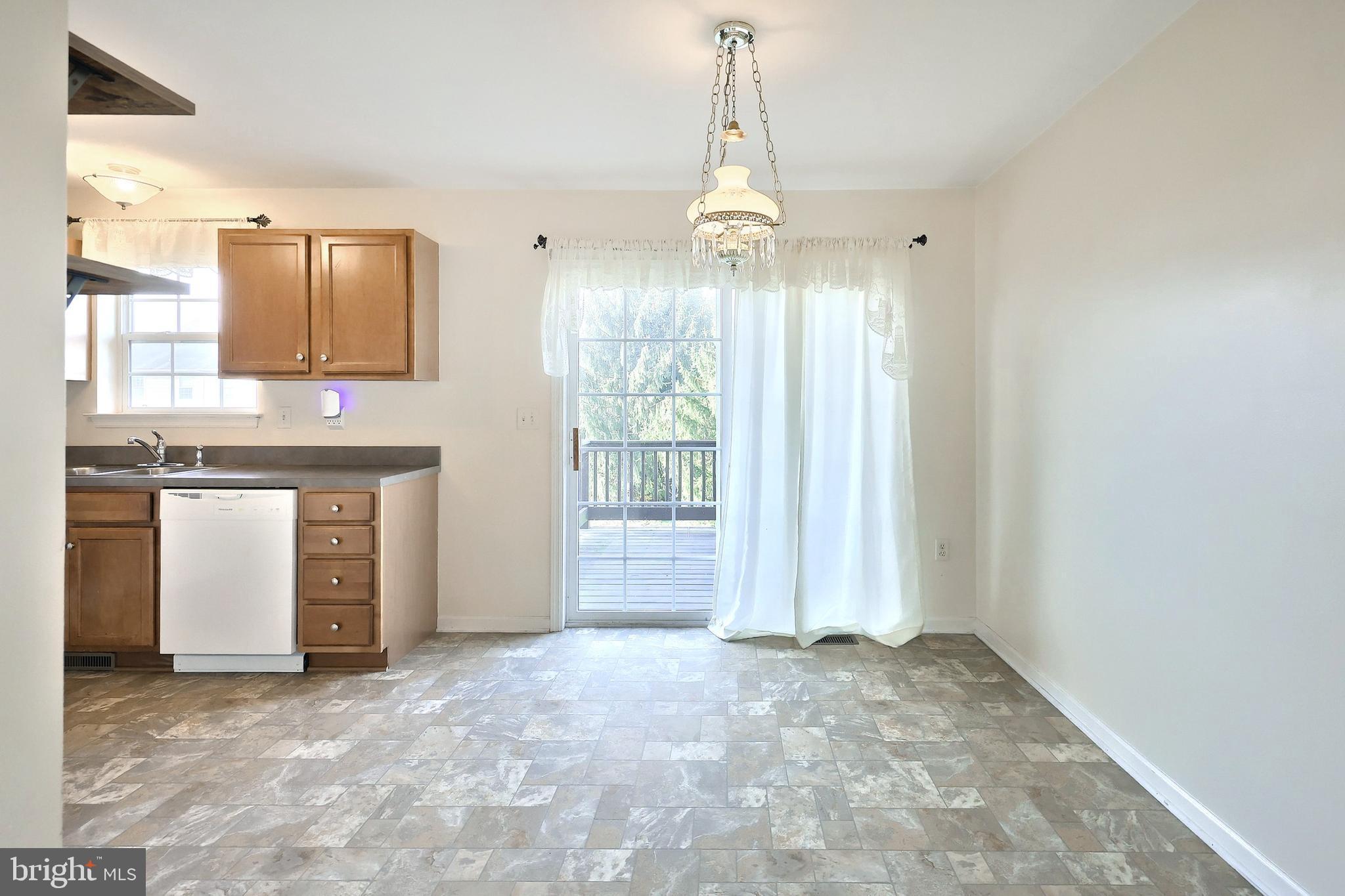 ORCHARD GLEN - Residential